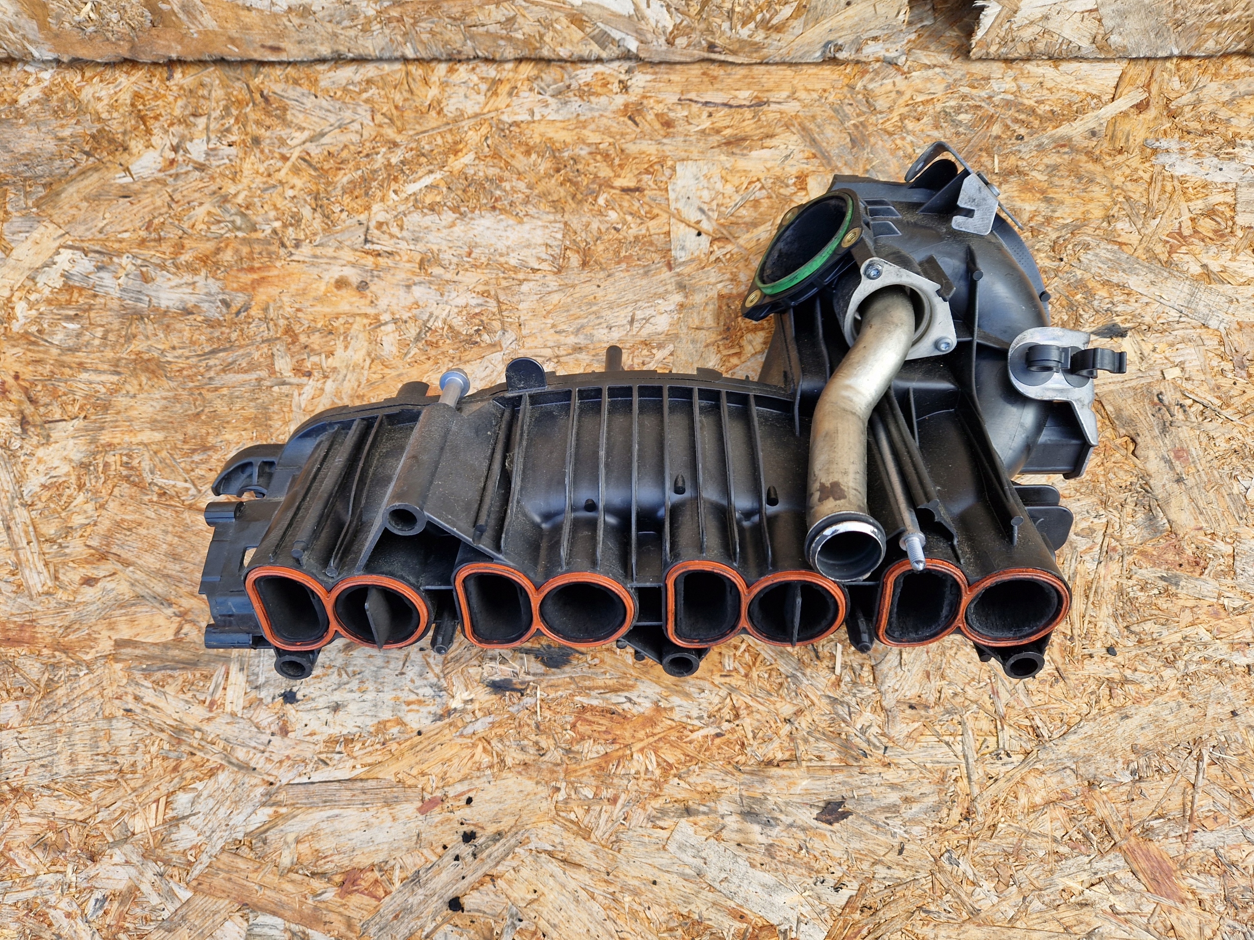 intake manifold BMW 2.0D N47D20A 7797384 7798885