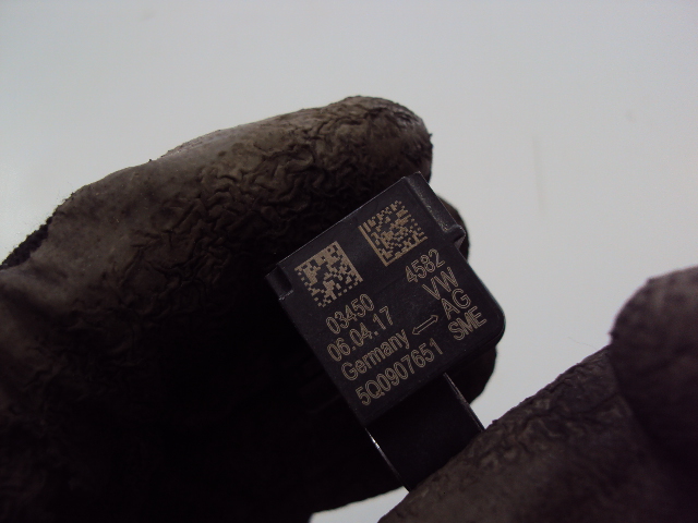 CZUJNIK UDERZENIA VW ARTEON 2 0 TDI DSG 2017 R Typ samochodu Samochody osobowe