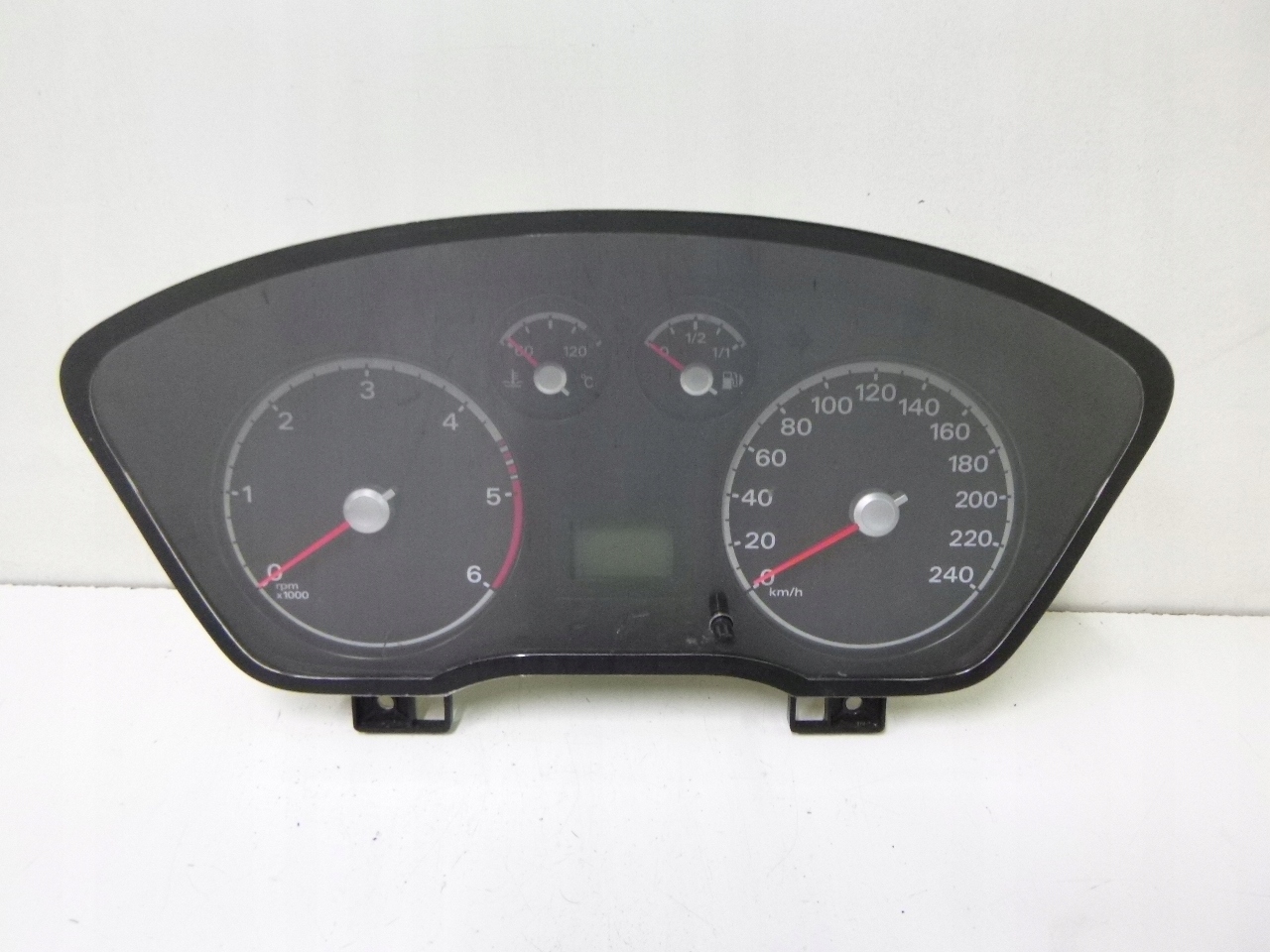 dials display Ford Focus II 1.6TDCi