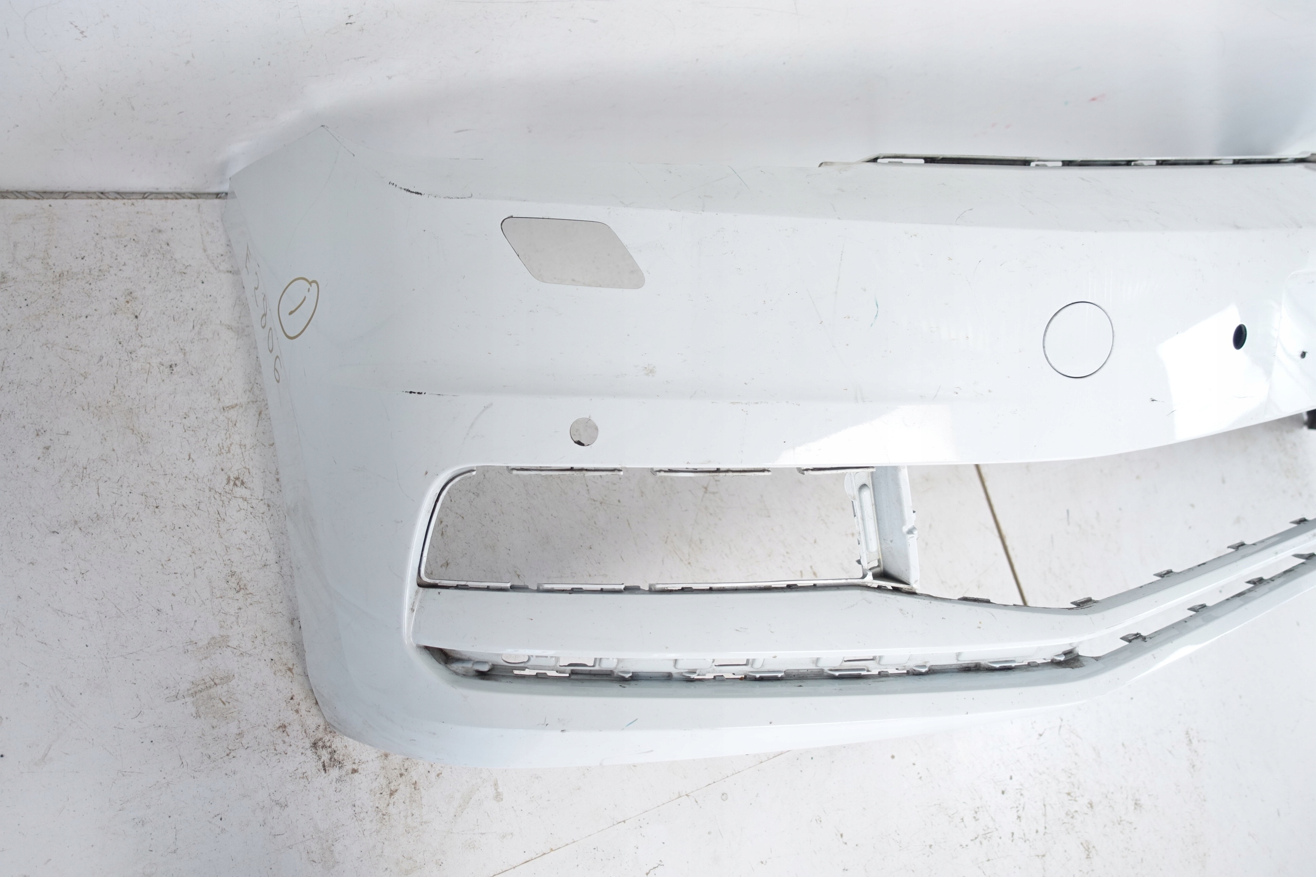 bumper front front VOLKSWAGEN TOURAN II 5TA 15- 5TA807221AL