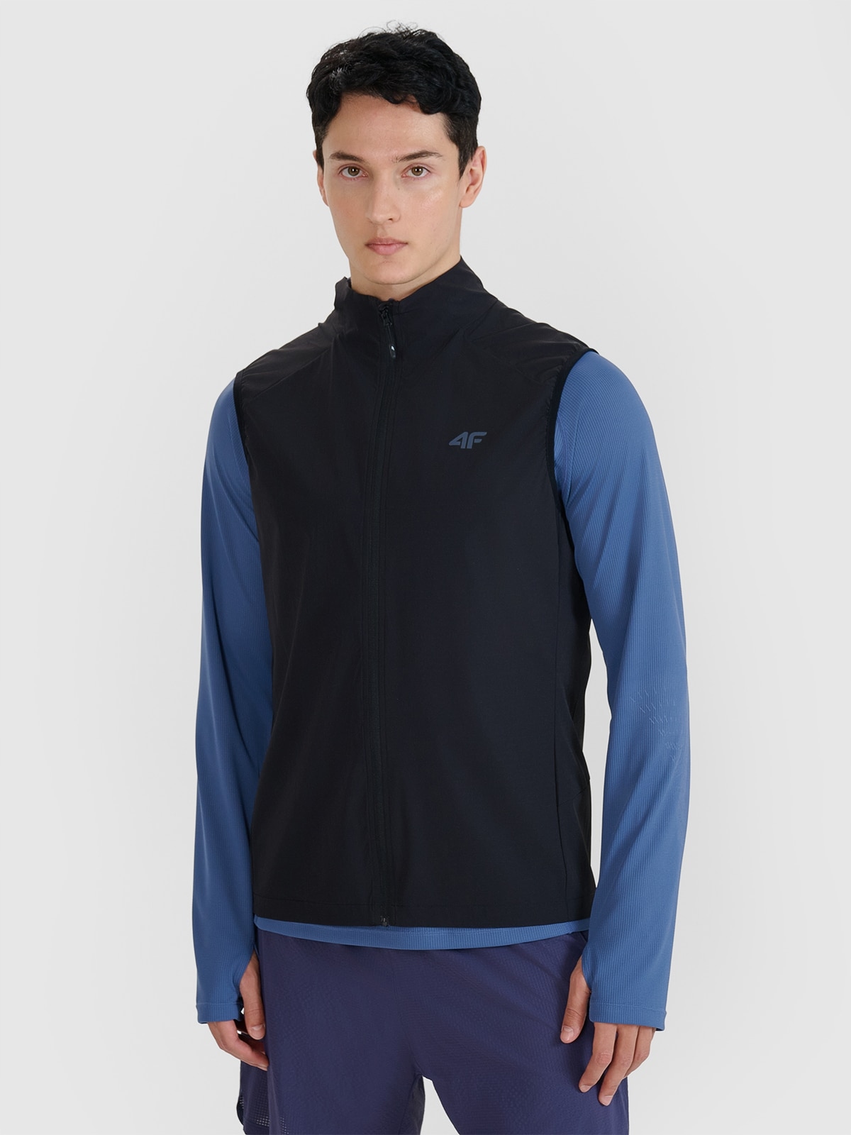 Bunda Bez Rukávů 4F , velikost L