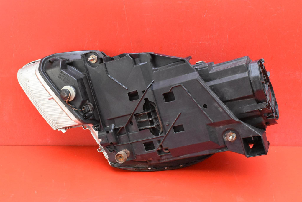 REFLEKTOR right light front UK 98663103211 0301096402 PORSCHE BOXSTER 1 and