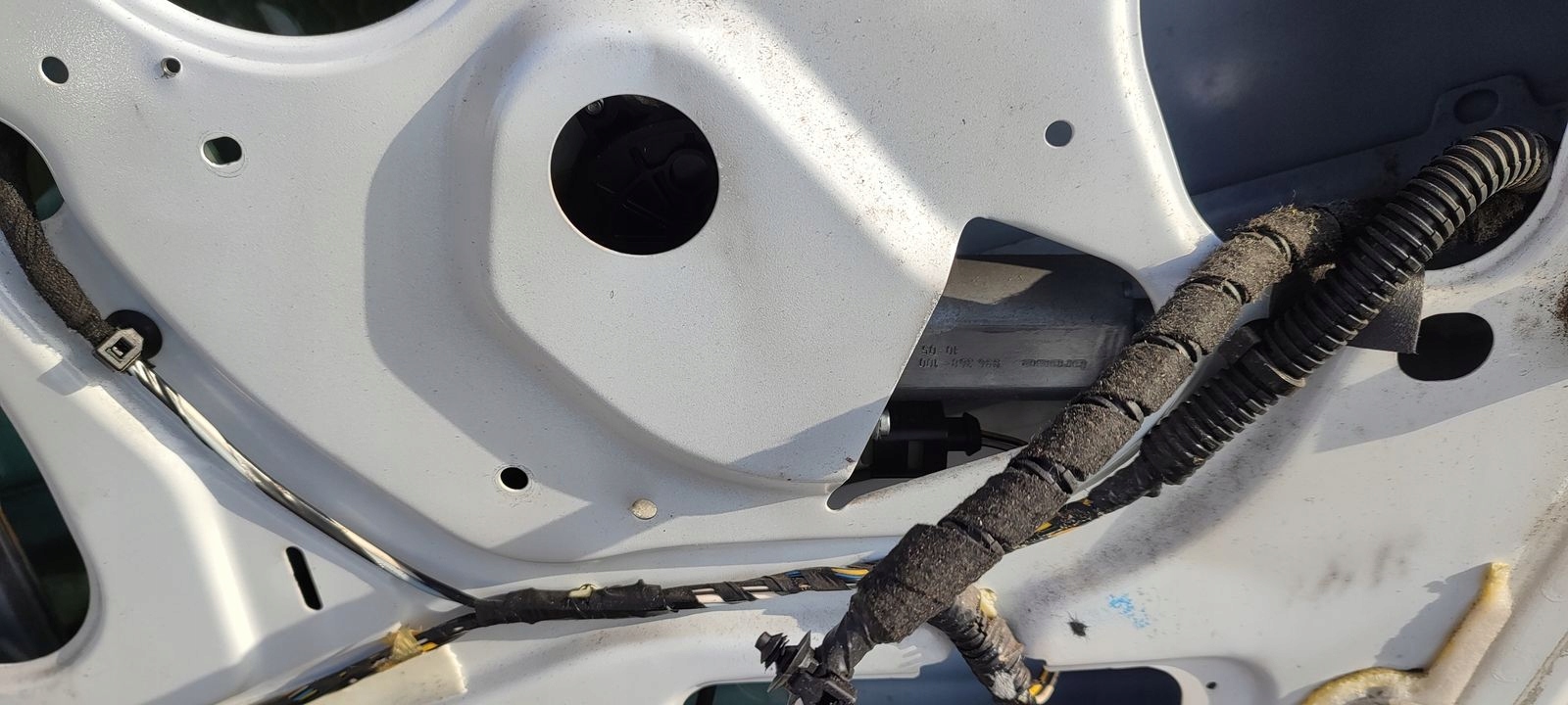 Tür vorne vorne links Ford Transit Connect MK1 AA