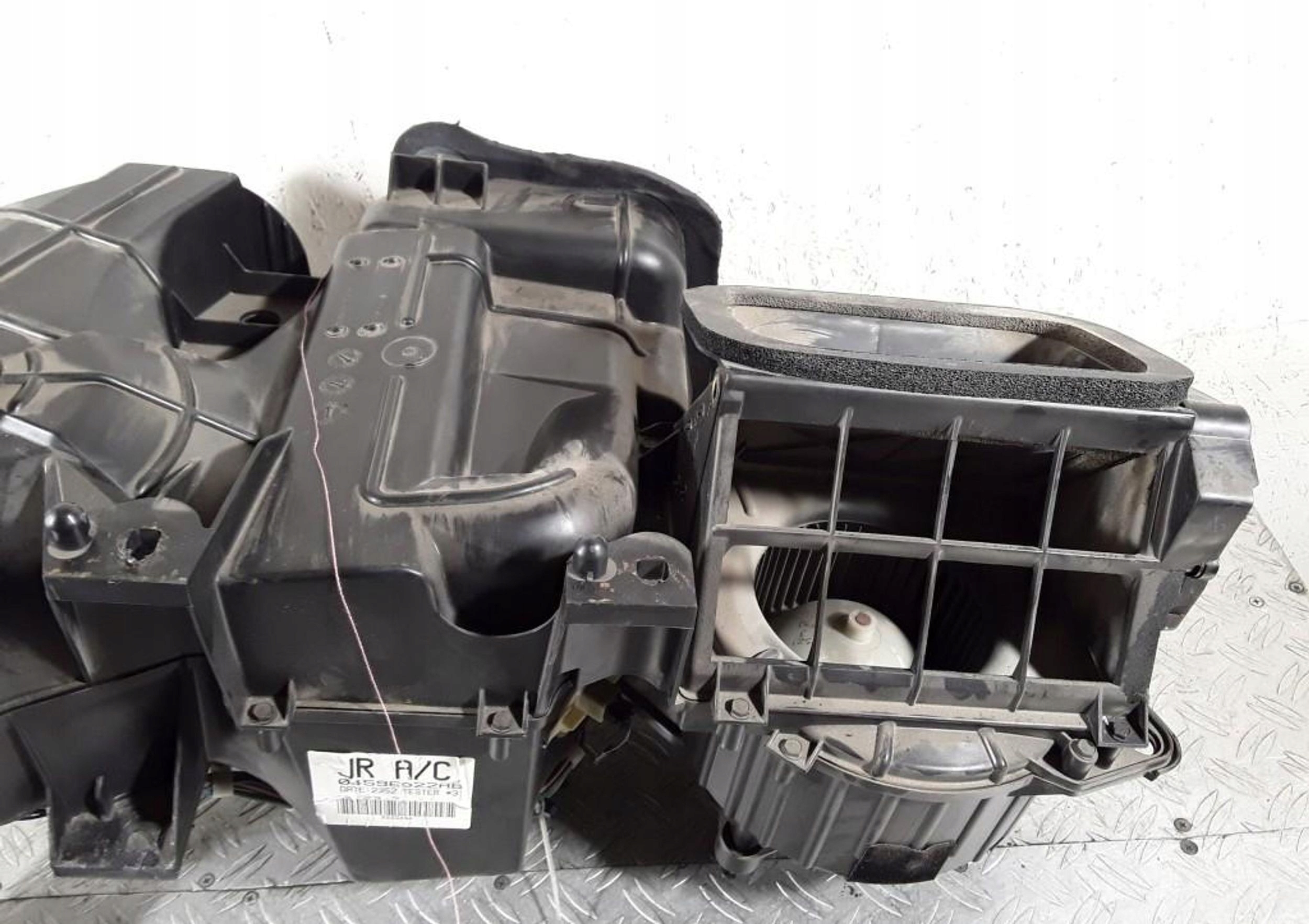 2002 CHRYSLER SEBRING (ST-22 - JR) Группа нагреватель 04885213AA