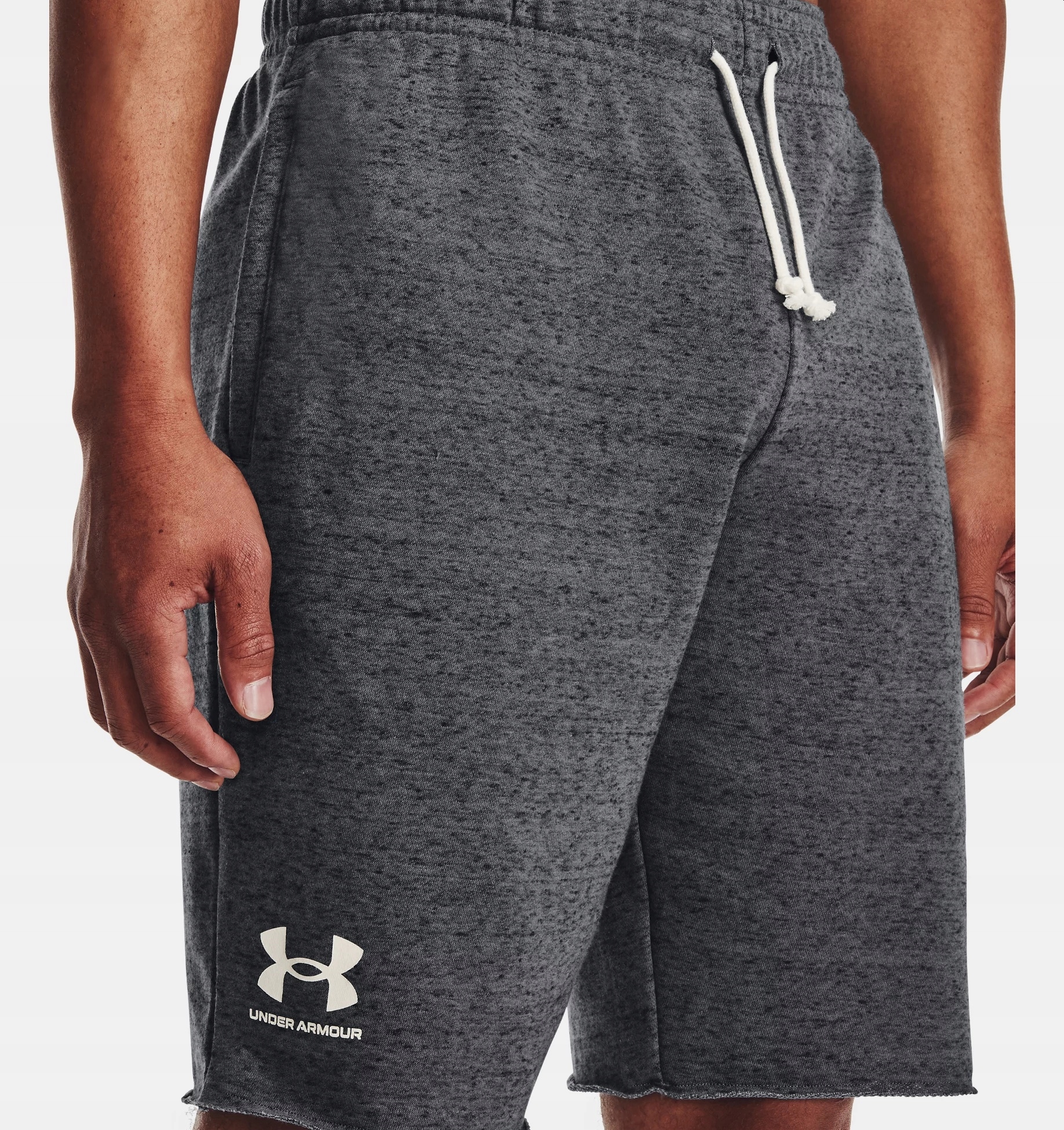 UNDER ARMOUR KRÓTKIE SPODENKI SPORTOWE TRENING L Model UA Rival Terry Shorts 1361631-012