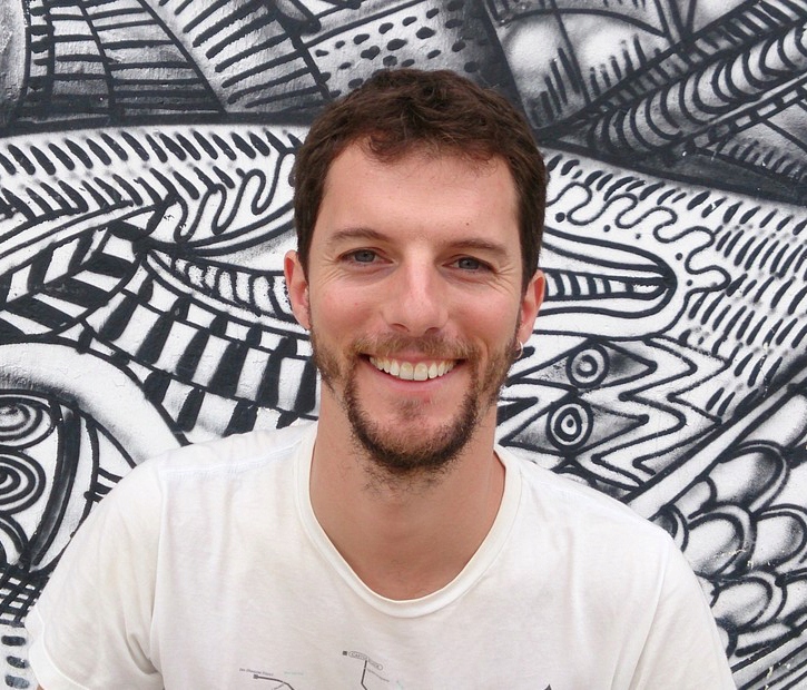 Zbrodnie na lodowcu Tytuł Zbrodnie na lodowcu