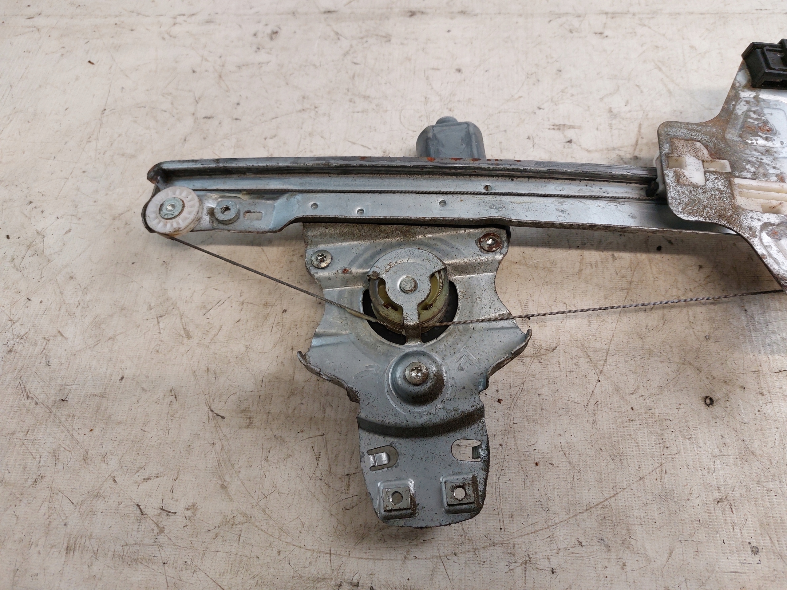 window regulator right rear part CITROEN C5 X7 KOMBI