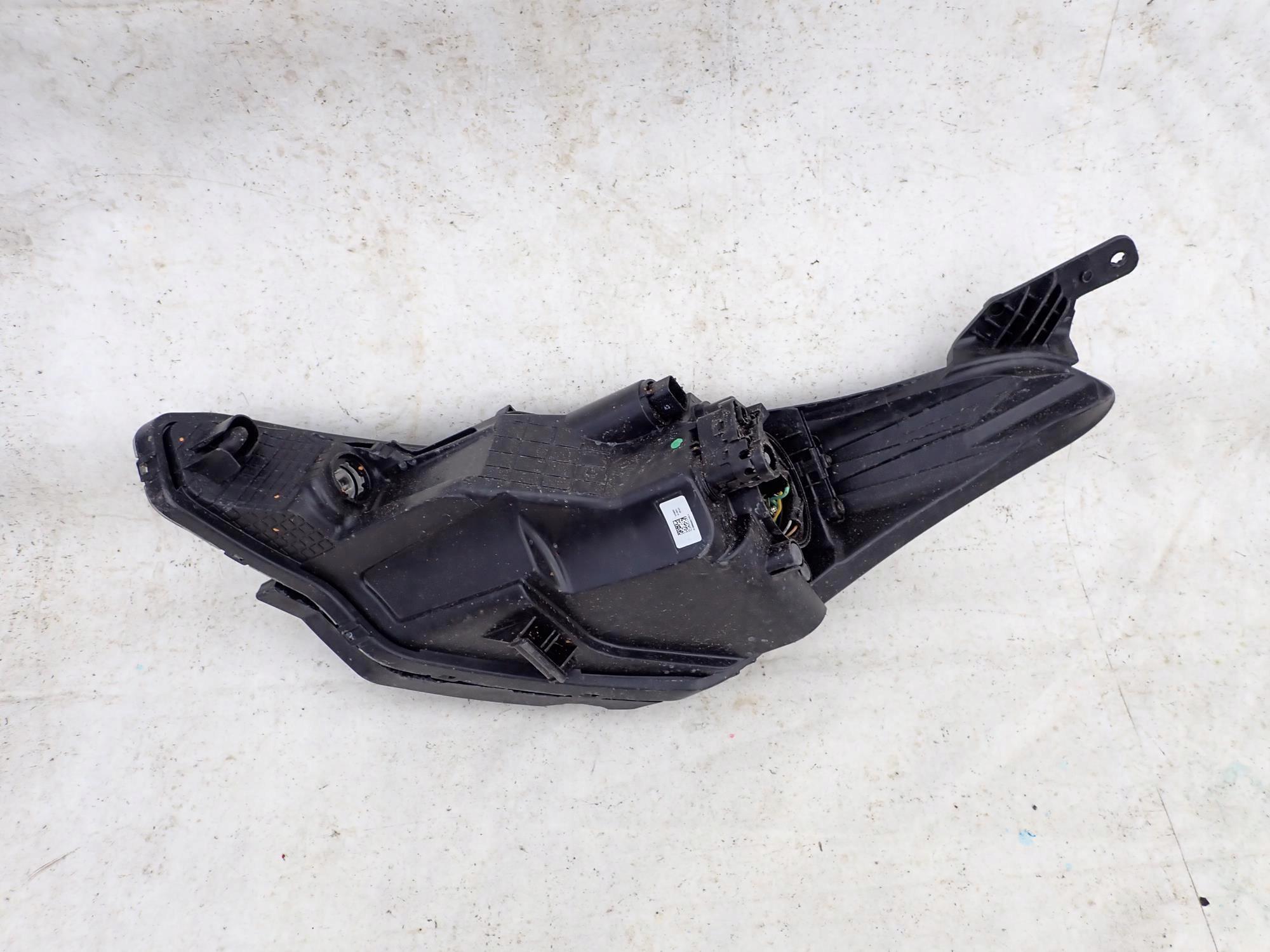 HYUNDAI I20 II 2 14-20 light front front right
