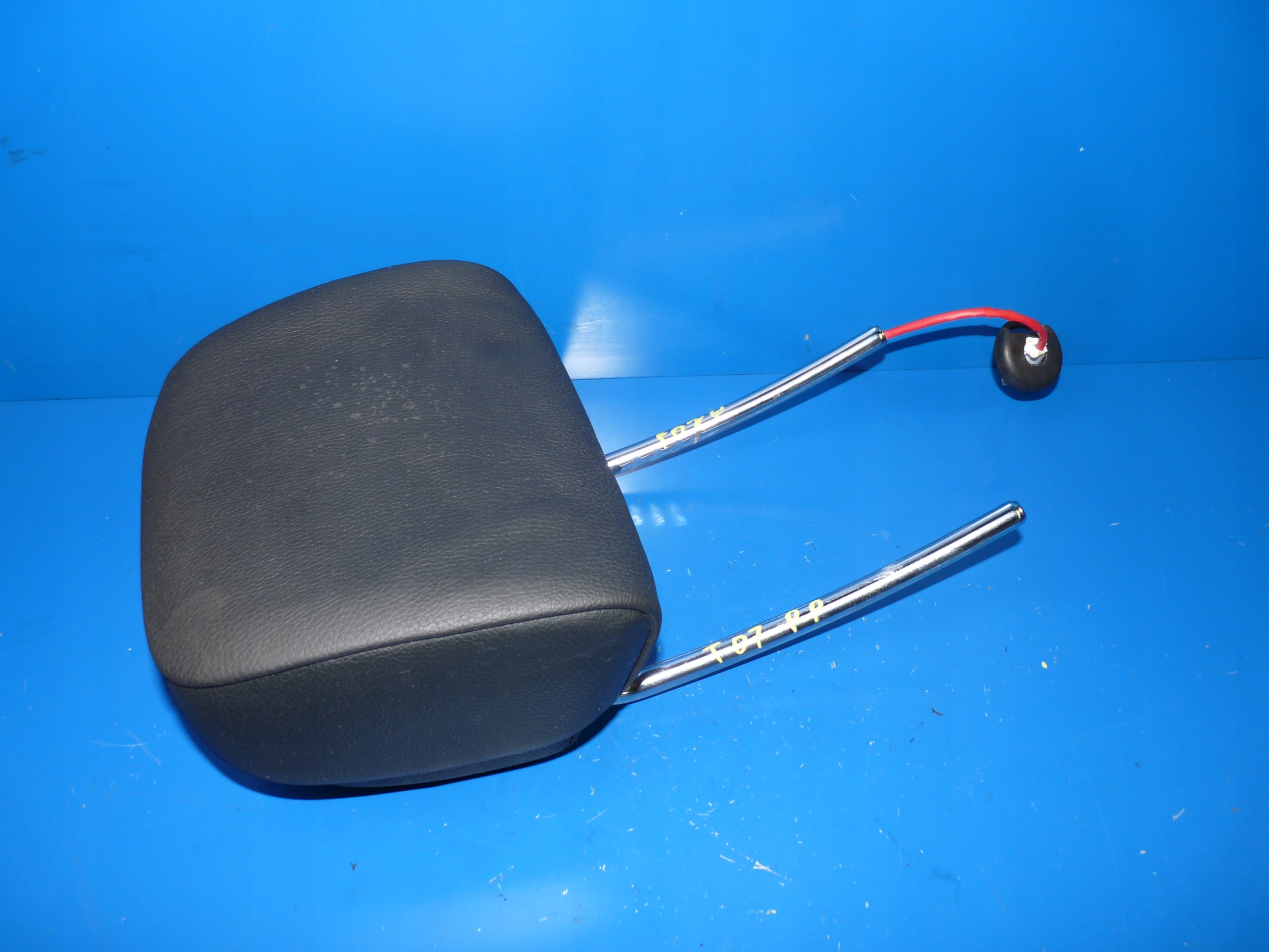 BMW 5 GT F07 rest seat front