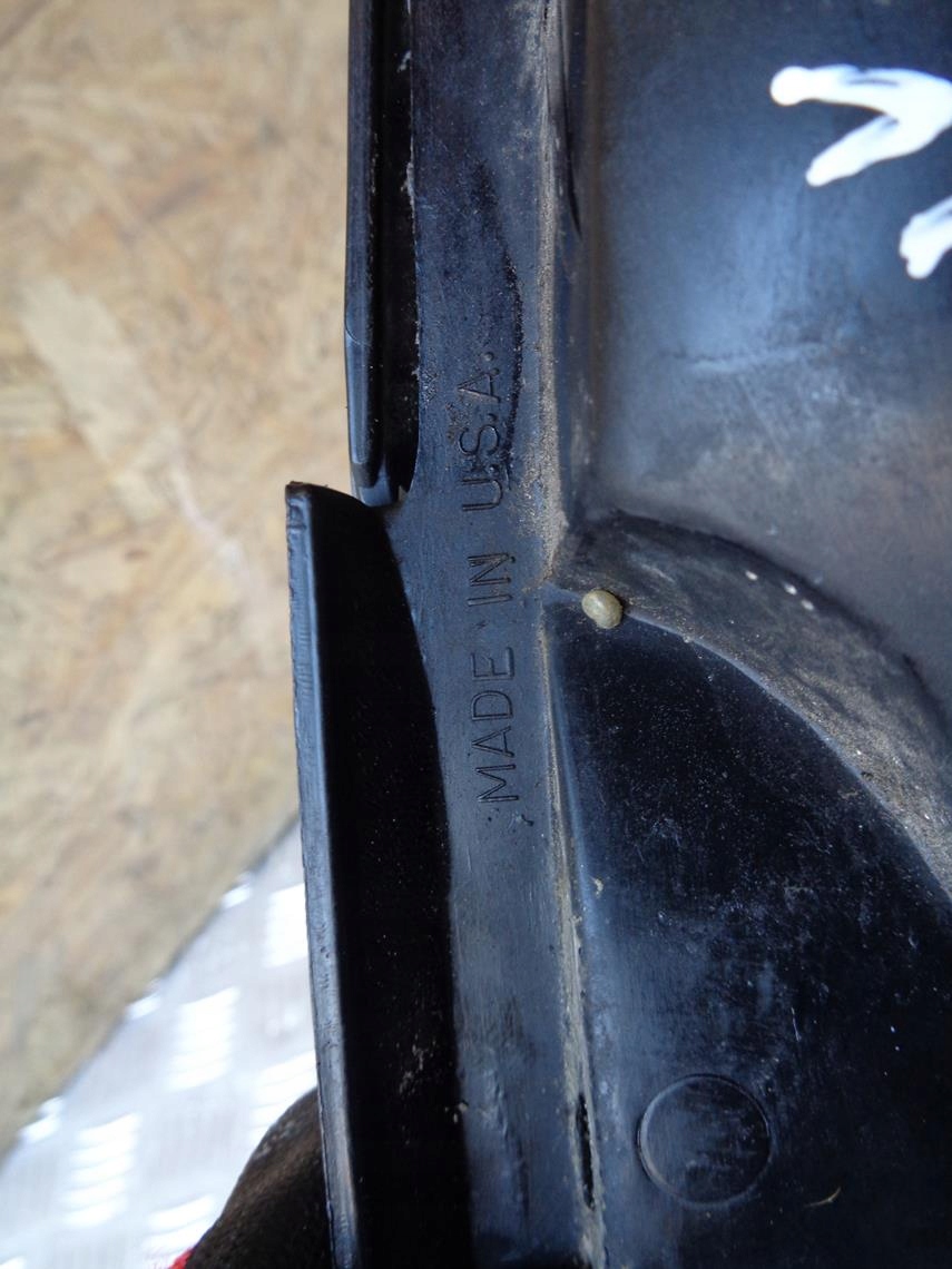 фонарь левый Chevrolet Camaro 4 IV 92-