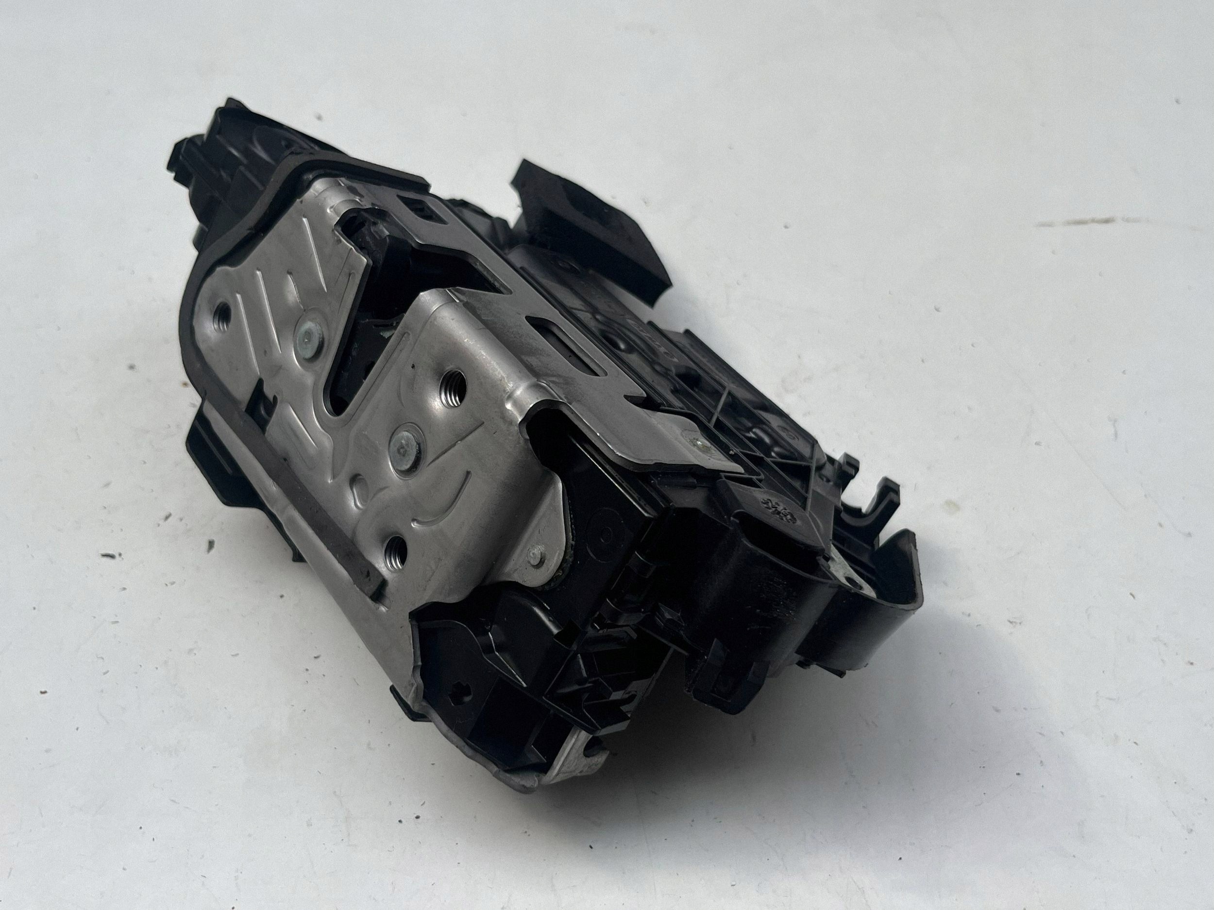 VOLKSWAGEN SEAT SKODA lock door left front 5TB837015E @M