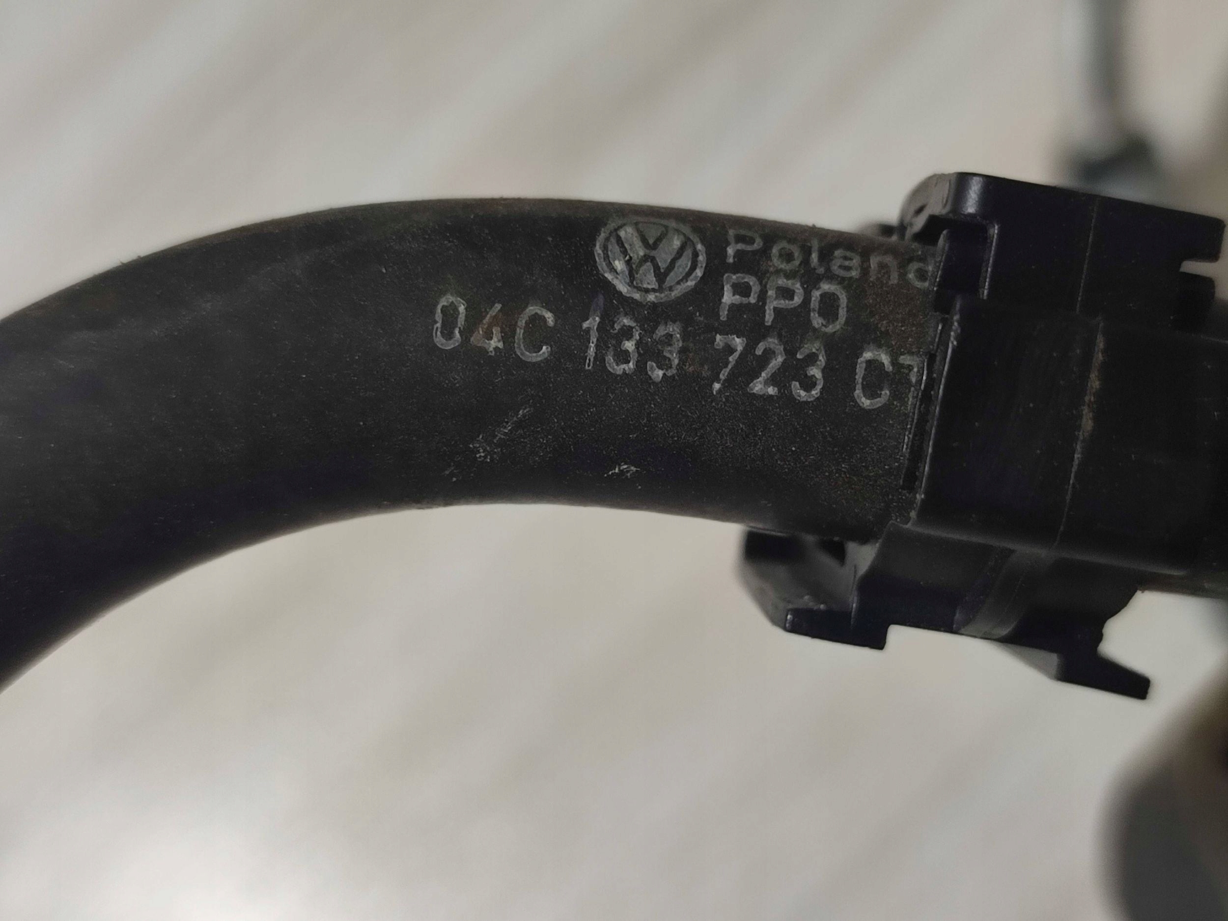 Skoda Scala 2020 prijenos / crijevo przelewowy goriva