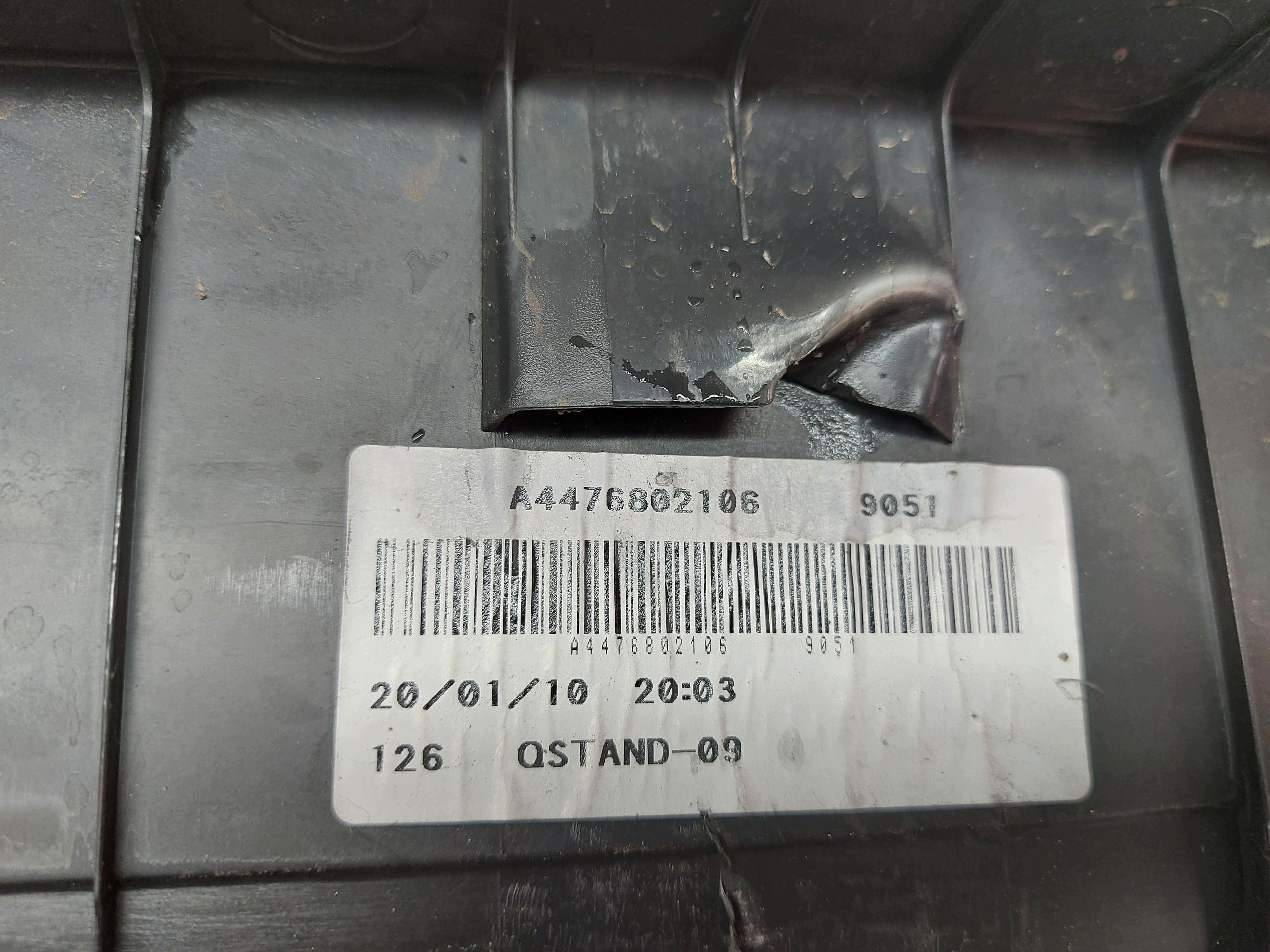 Mercedes w447 Vito V220d threshold stopien left front oryg a4476802106