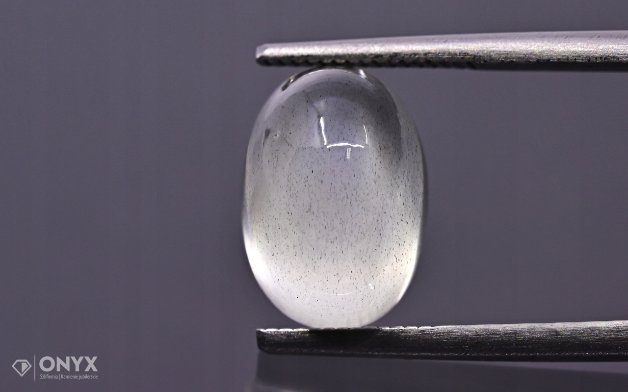 Měsíční kámen kabošon ovál 11,5x8,5 mm