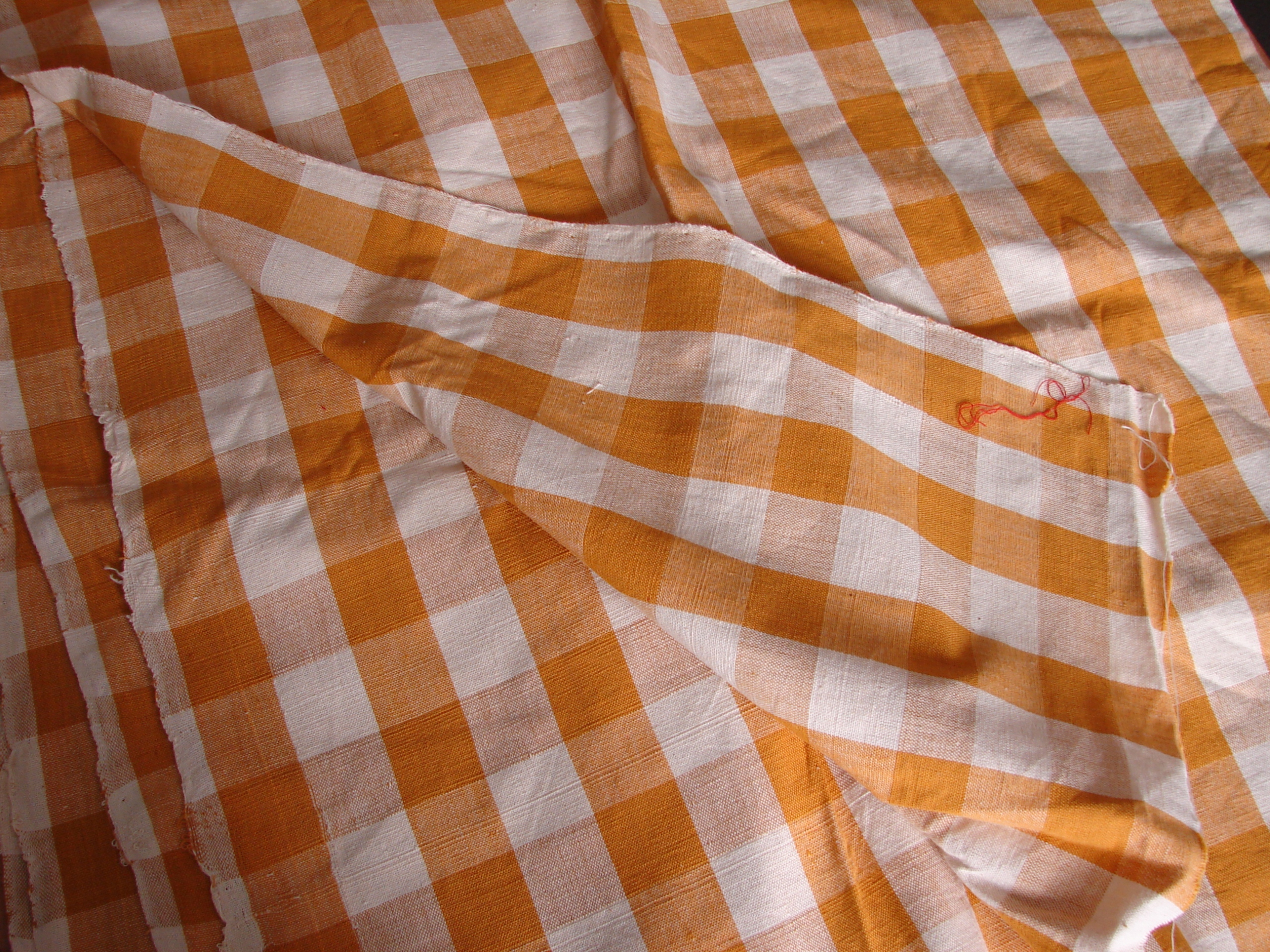 Kupón 100% len mušle mříž 1,40 x 1,70 m