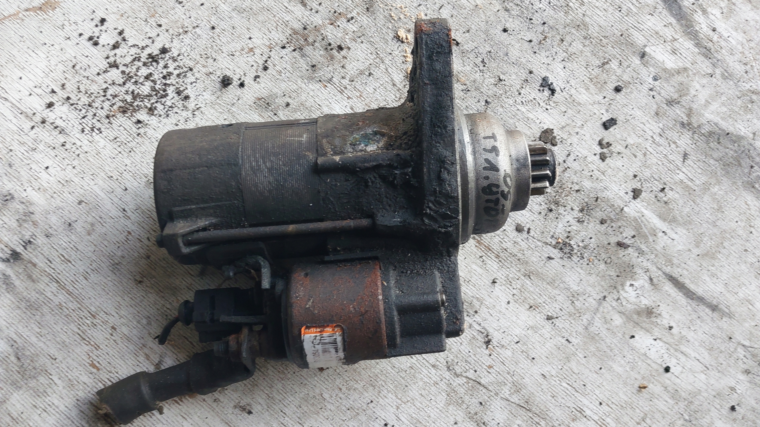 starter VW California T5, Multivan V, Transporter T5 1.9 TDI; 2003-2009