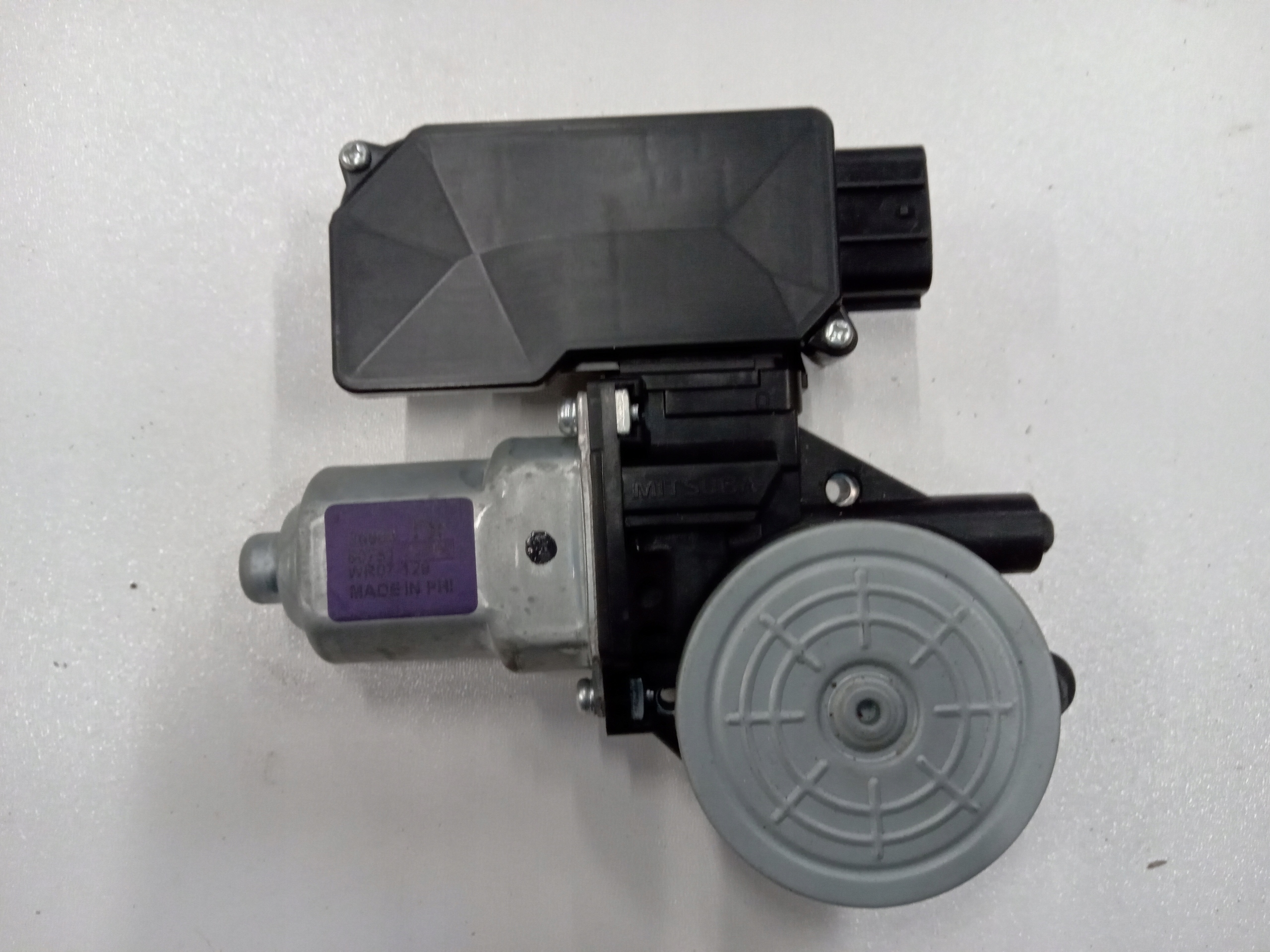 SILNICZEK PODNOŚNIKA SZYBY LEWY INFINITI QX70 FX Numer katalogowy części 80751-1CY0C