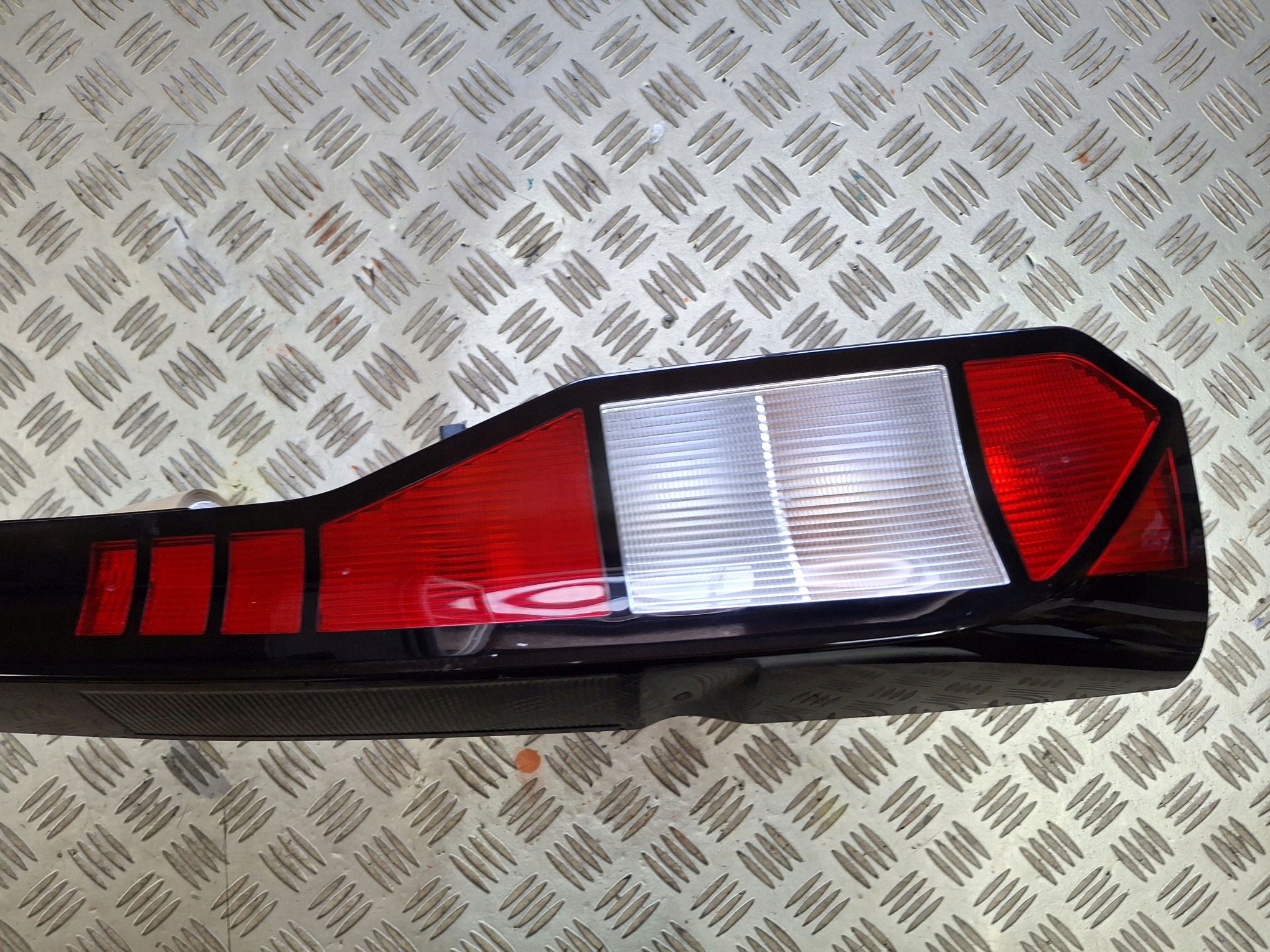 light left rear VW CADDY V 2020R-> 2K7