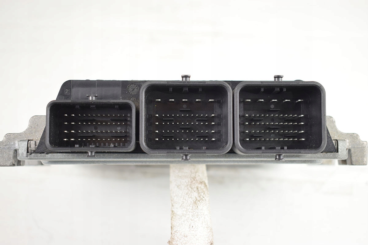 computer control unit PEUGEOT 9800268980