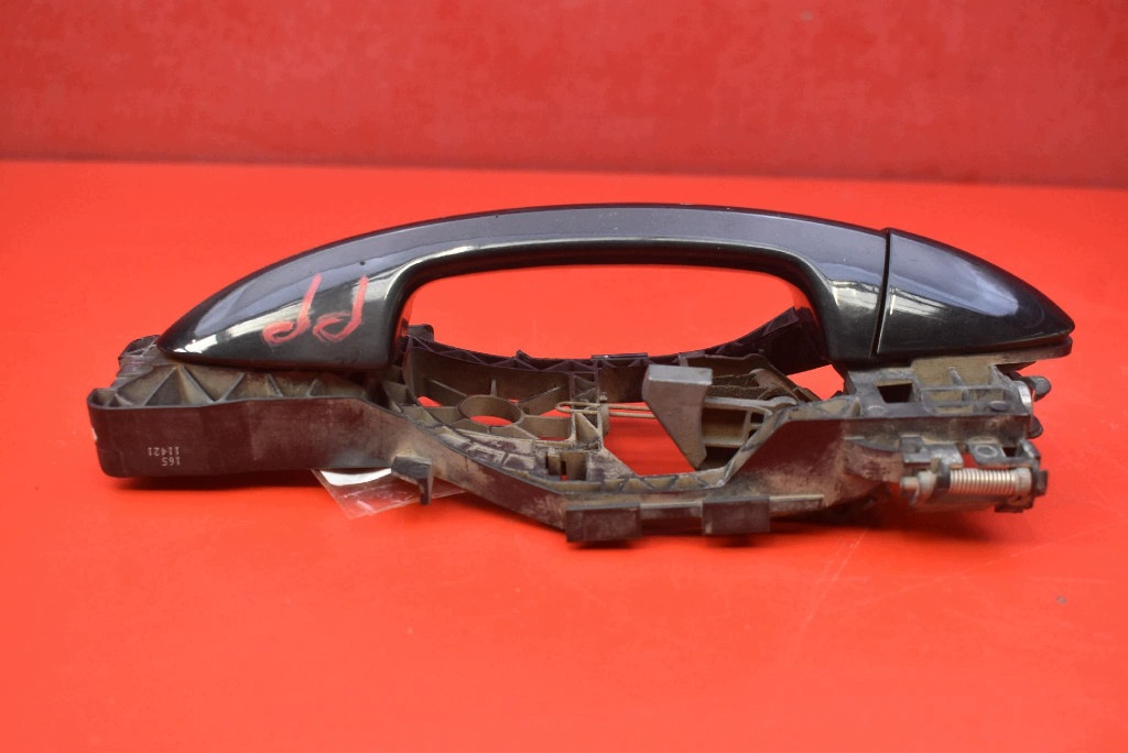 handle right front front LC9X 3C0837886J VW PASSAT B7 10-15