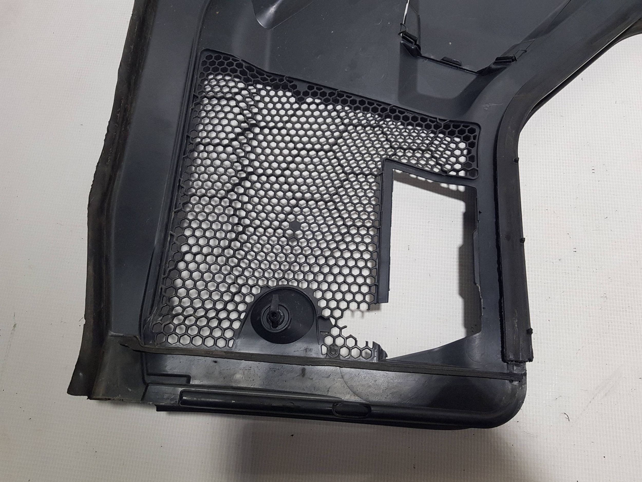 torpedo front left Mercedes C W205 A205830890 EU EUROPA