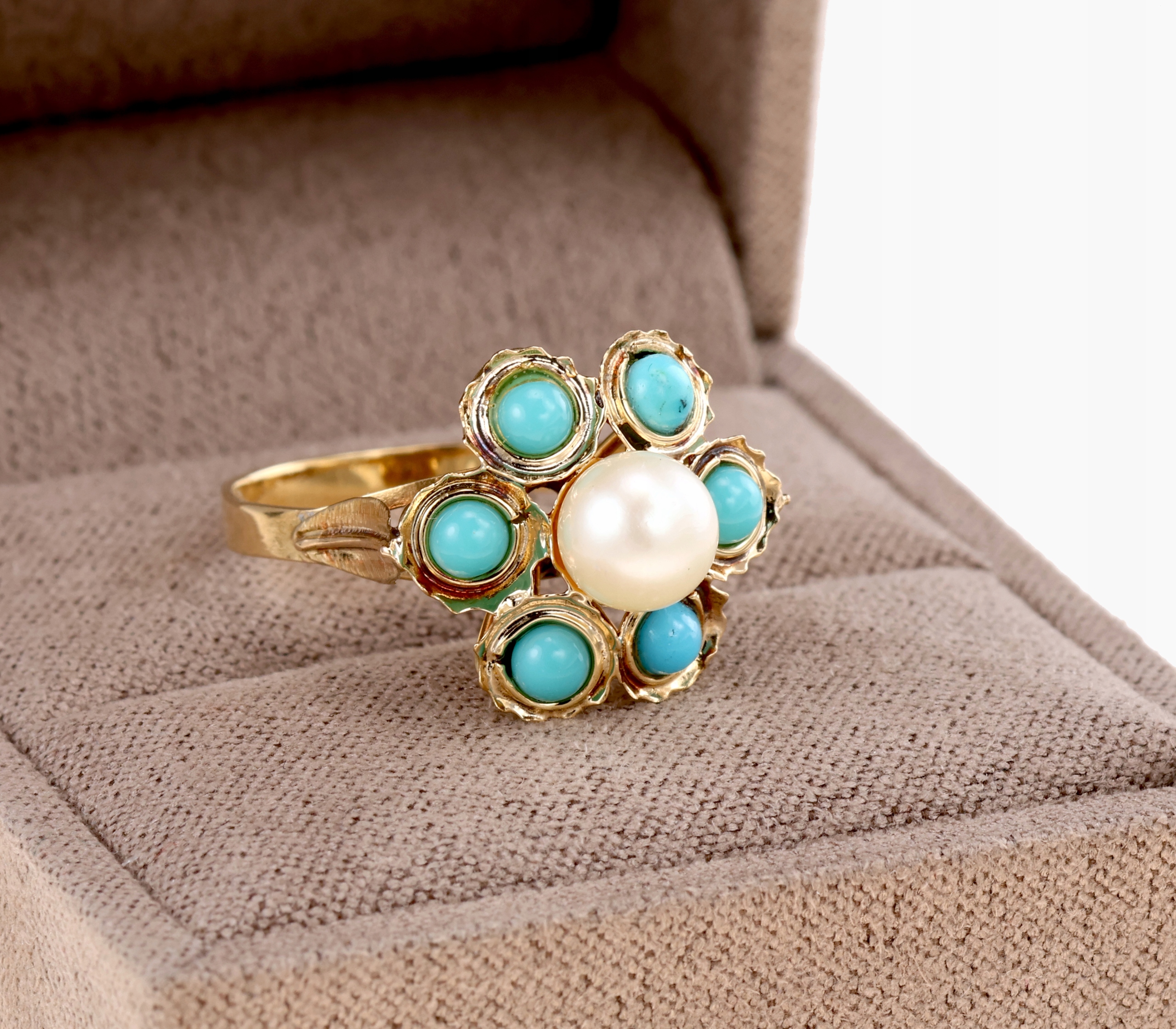 ZŁOTY 18K PIERŚCIONEK Z PERŁĄ I TURKUSAMI