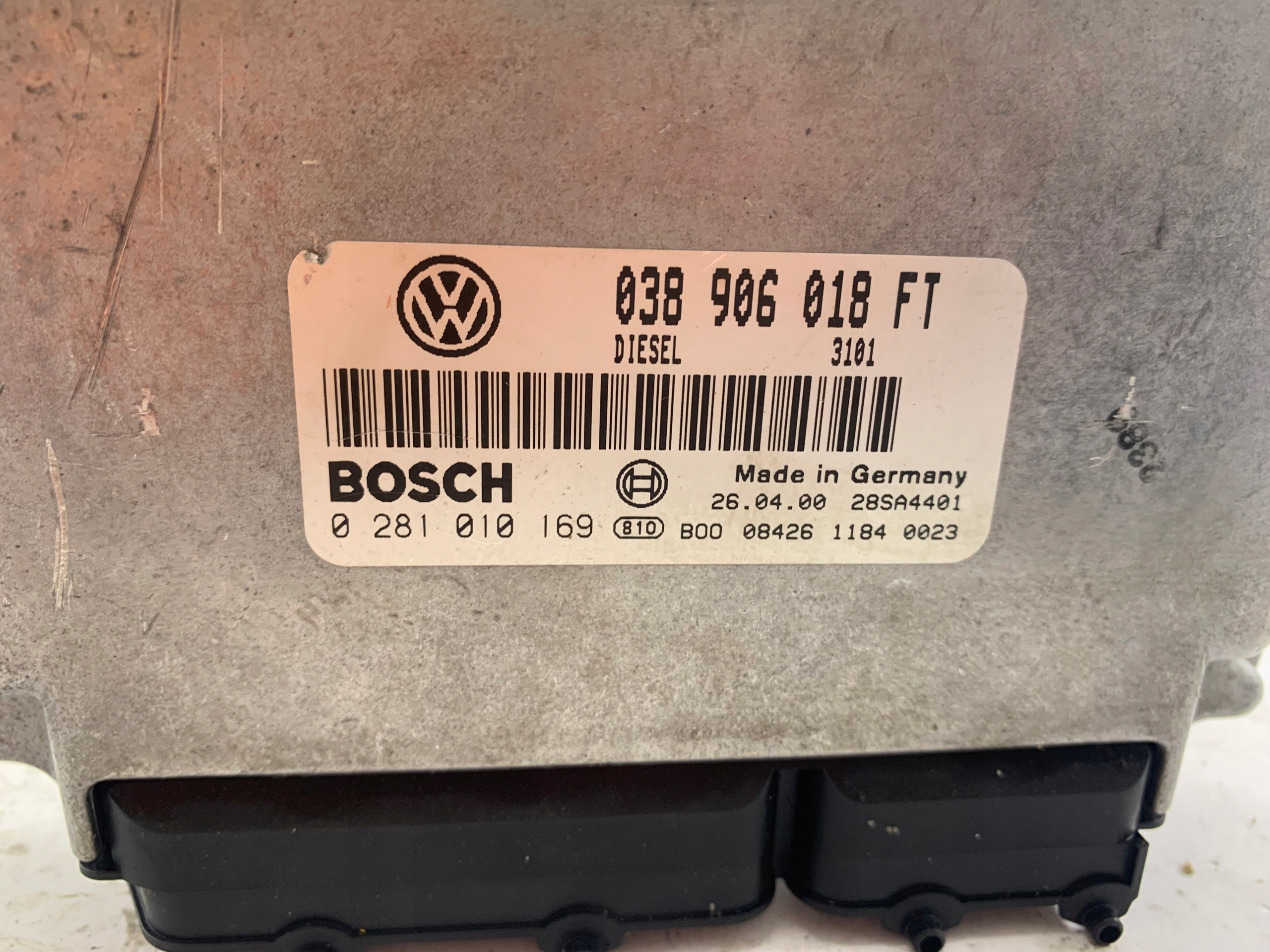 VW PASSAT B5 1.9 TDI unité de commande électronique uce moteur 038906018FT