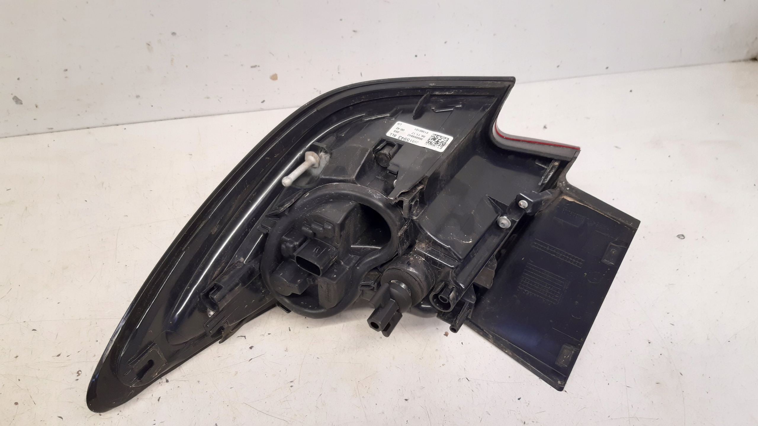 light left rear part europa 39015943 Opel Astra K