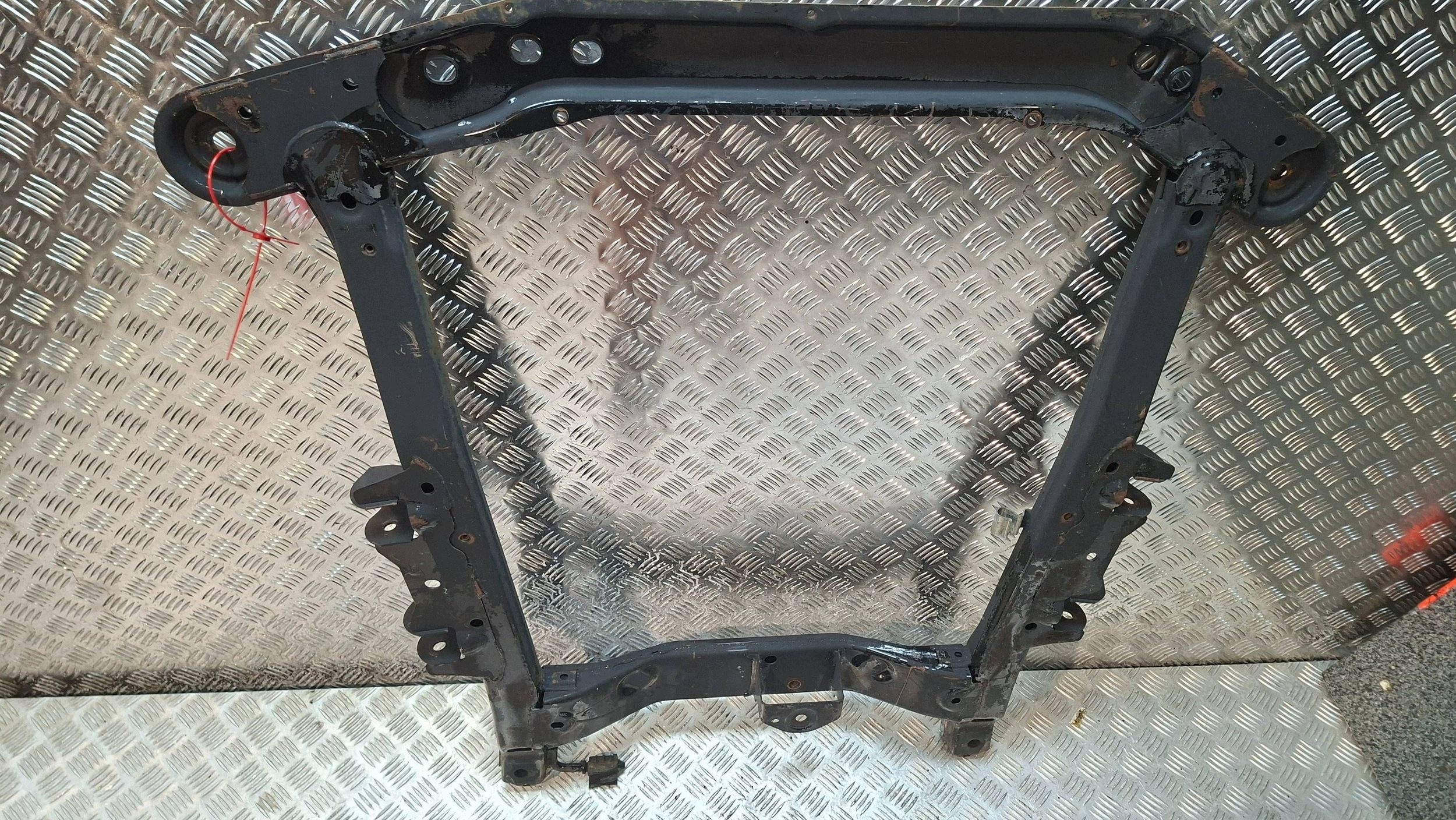axle beam front DACIA SANDERO and 2008-2011