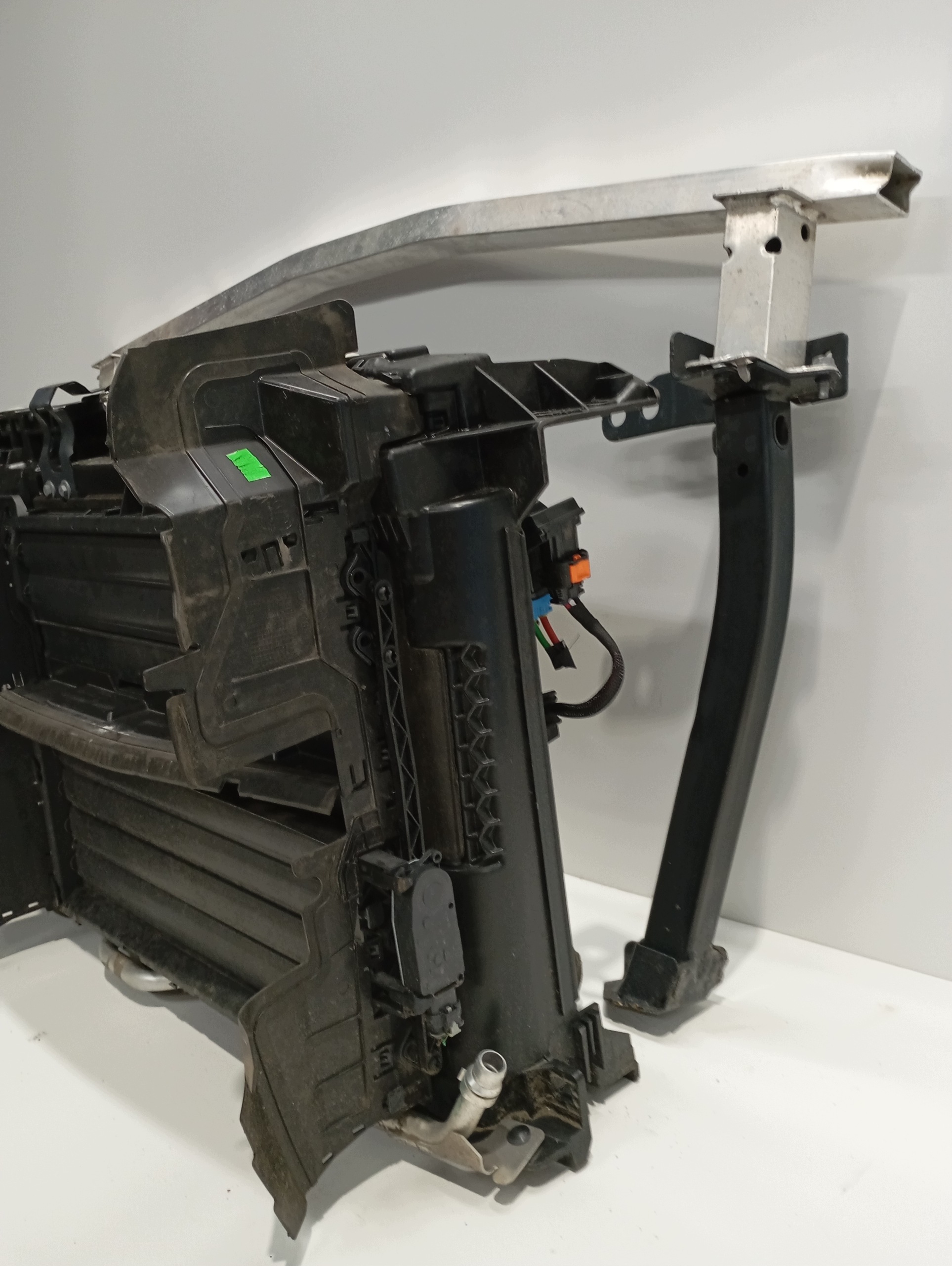 support panel for radiators radiator JEEP AVENGER