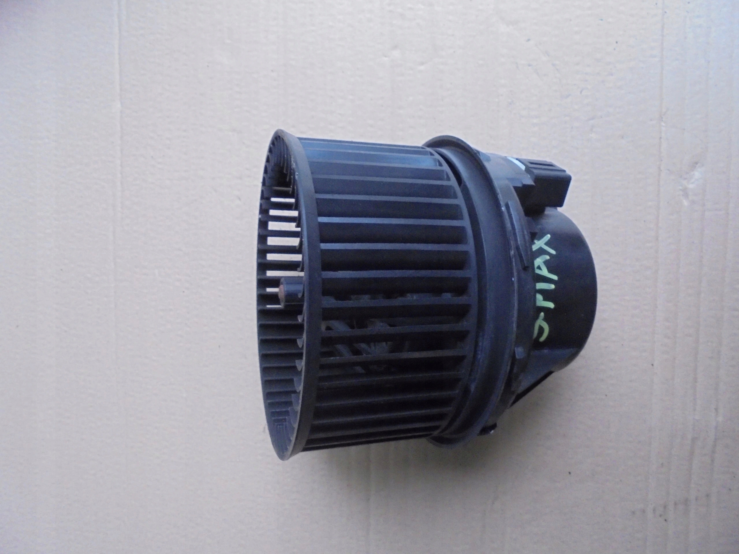 WIATRAK DMUCHAWA SILNIK NAGRZEWNICY FORD SMAX