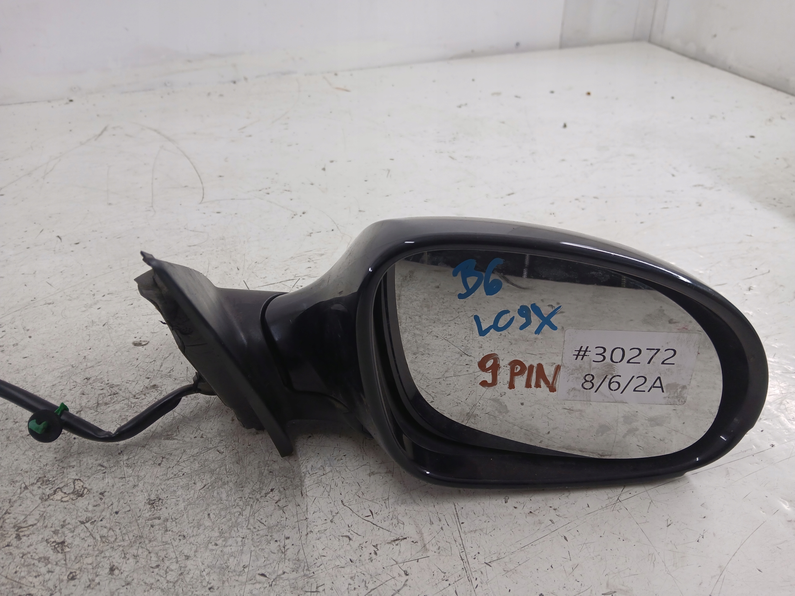 VW PASSAT B6 mirror right 9 PIN LC9X