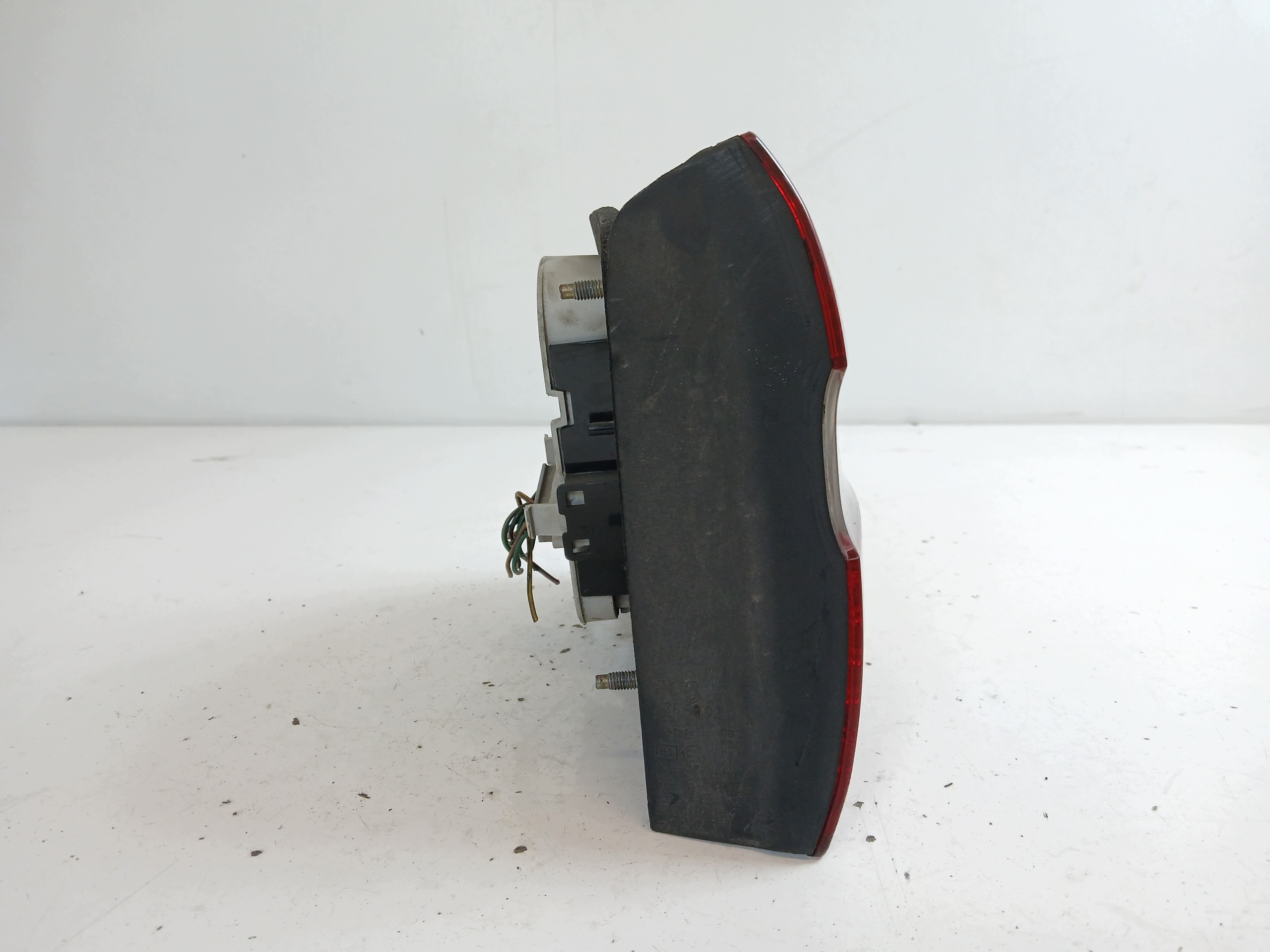 VOLVO V40 and light right rear part