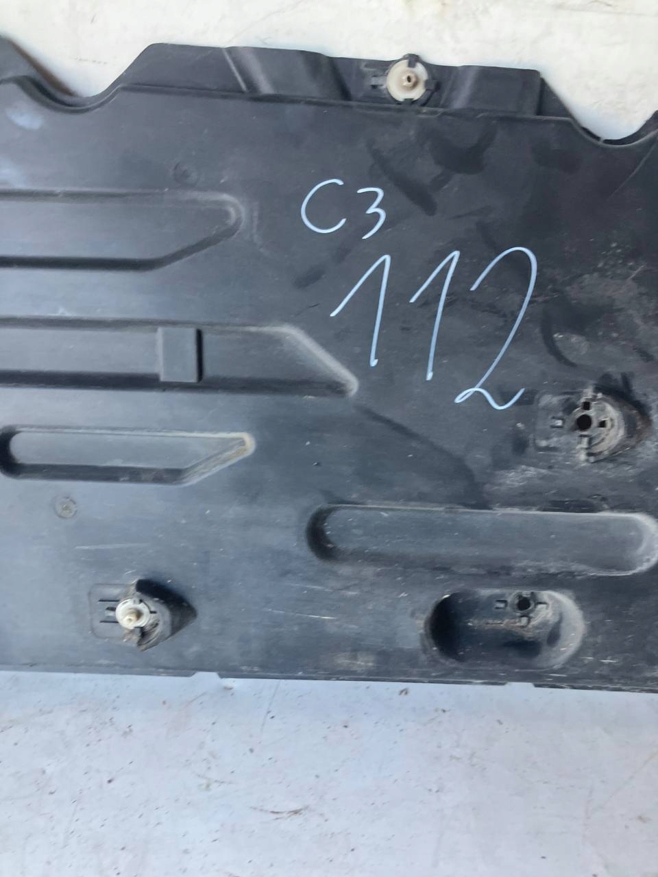 cover cover lower chassis left CITROEN C3 III C4 CACTUS 9829740680
