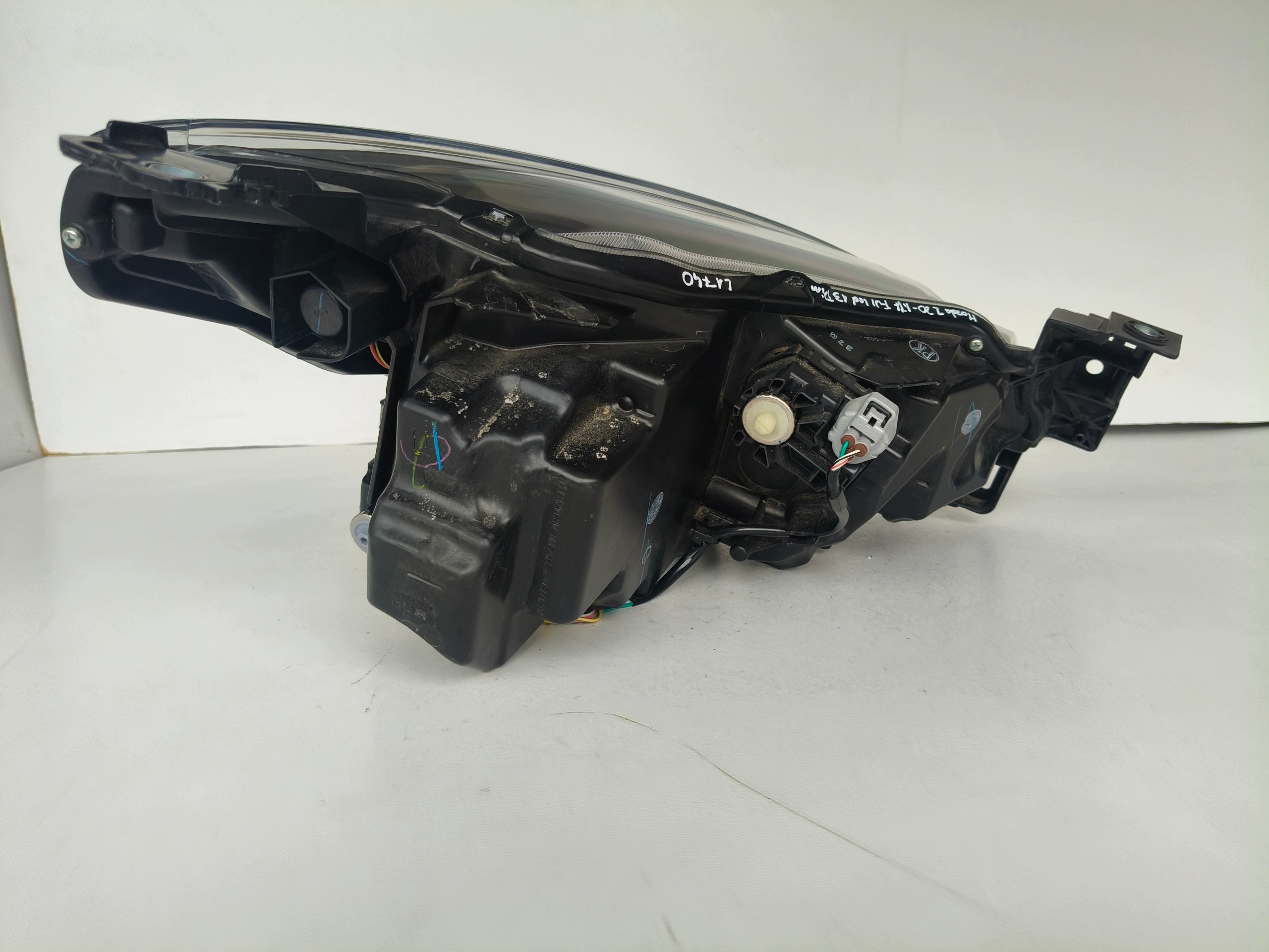light left REFLEKTOR MAZDA 2 20- LIFT FULL LED 13 PIN