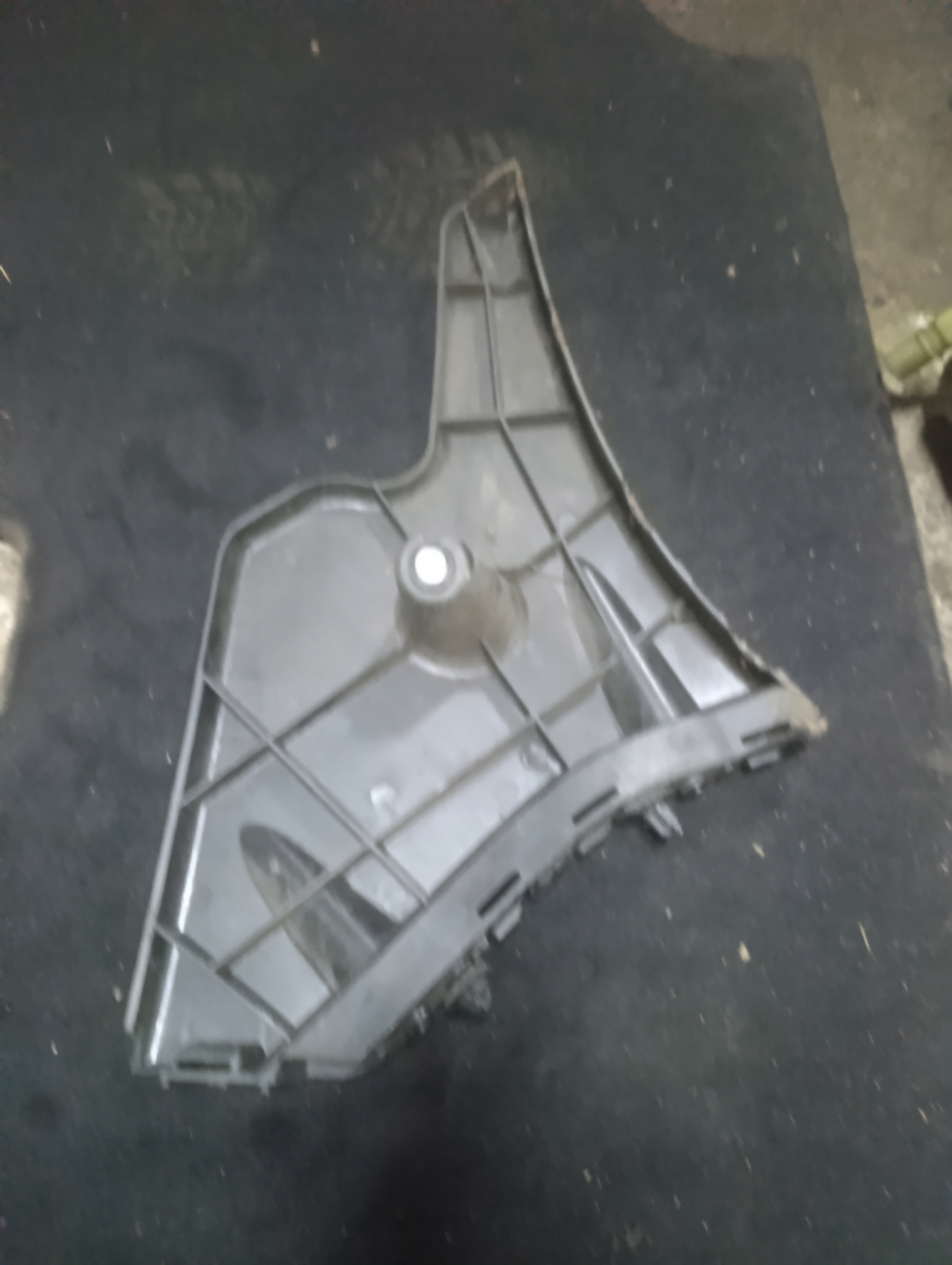 bumper bracket right rear part rear right VOLVO S60 II 30796628