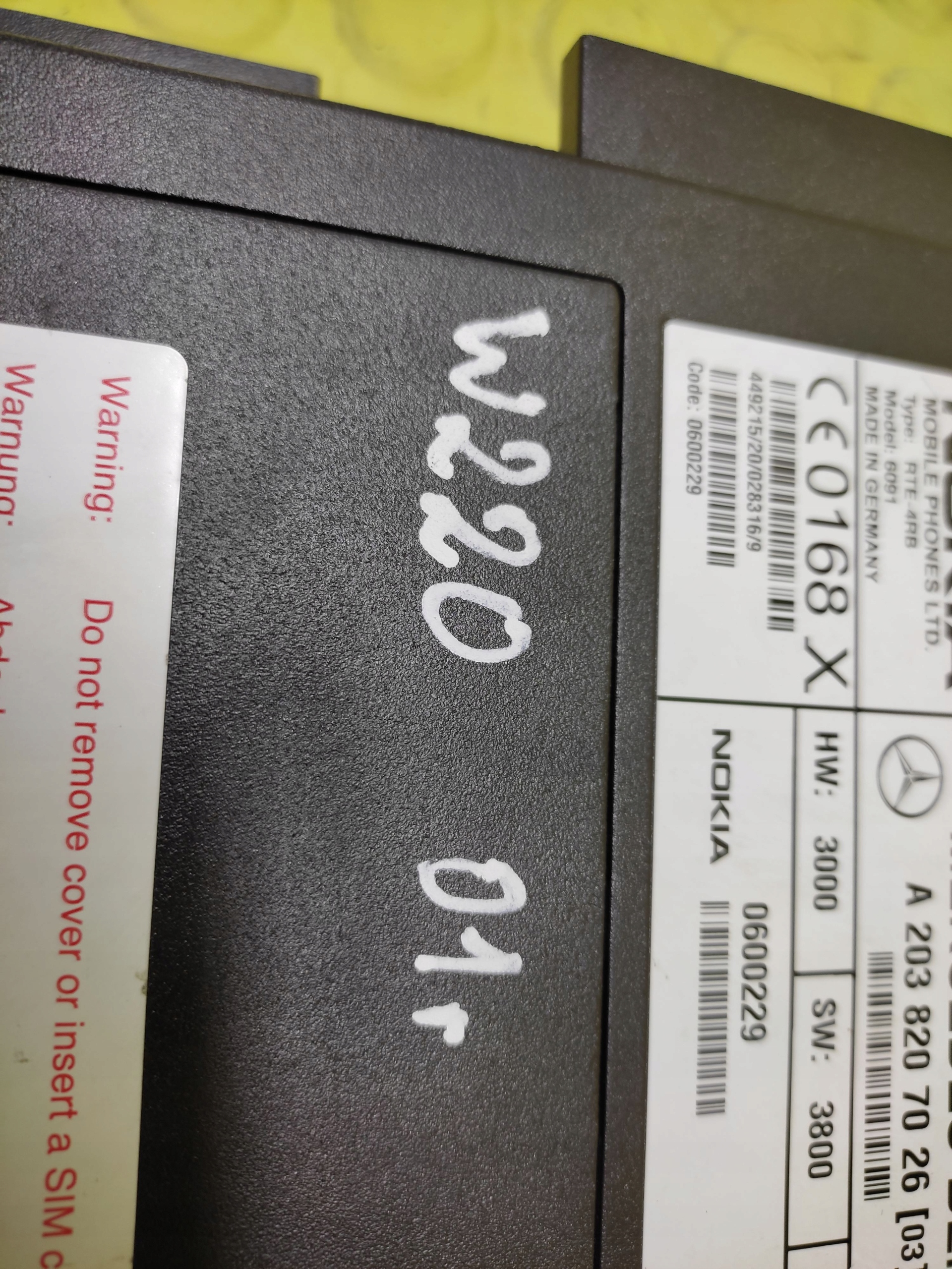 MERCEDES W220 control unit TELEFONU A2038207026