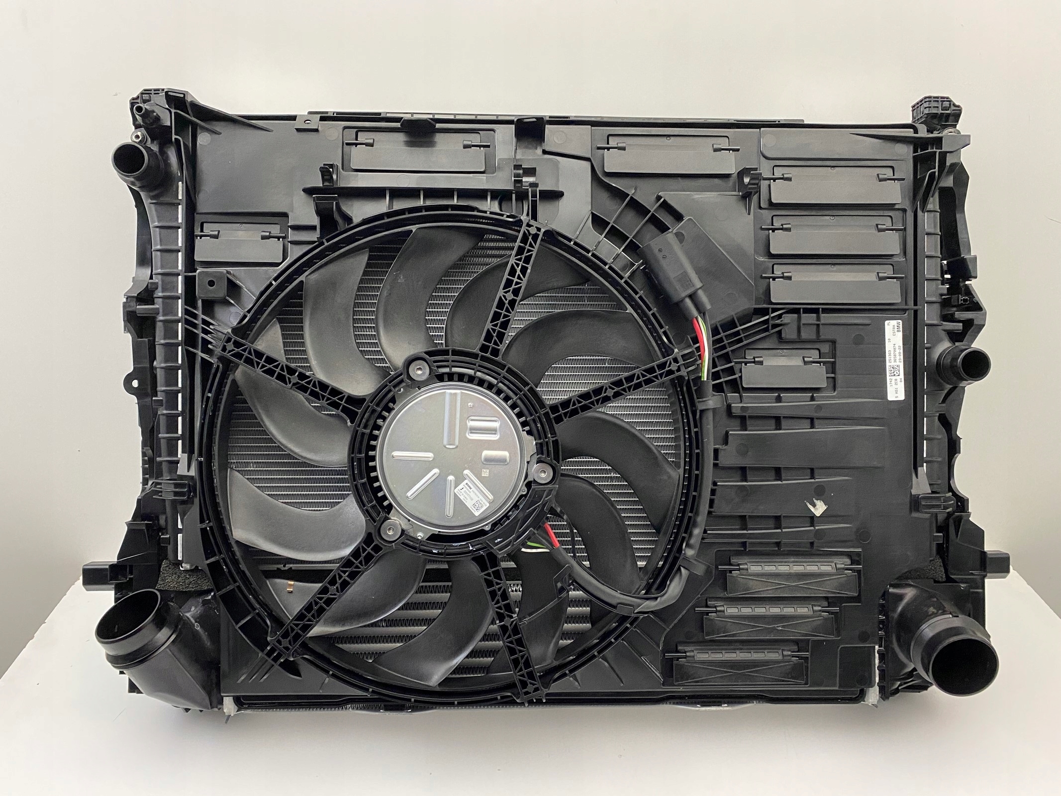 BMW 2 ACTIVE TOURER CHŁODNICE WENTYLATOR PAS 22-