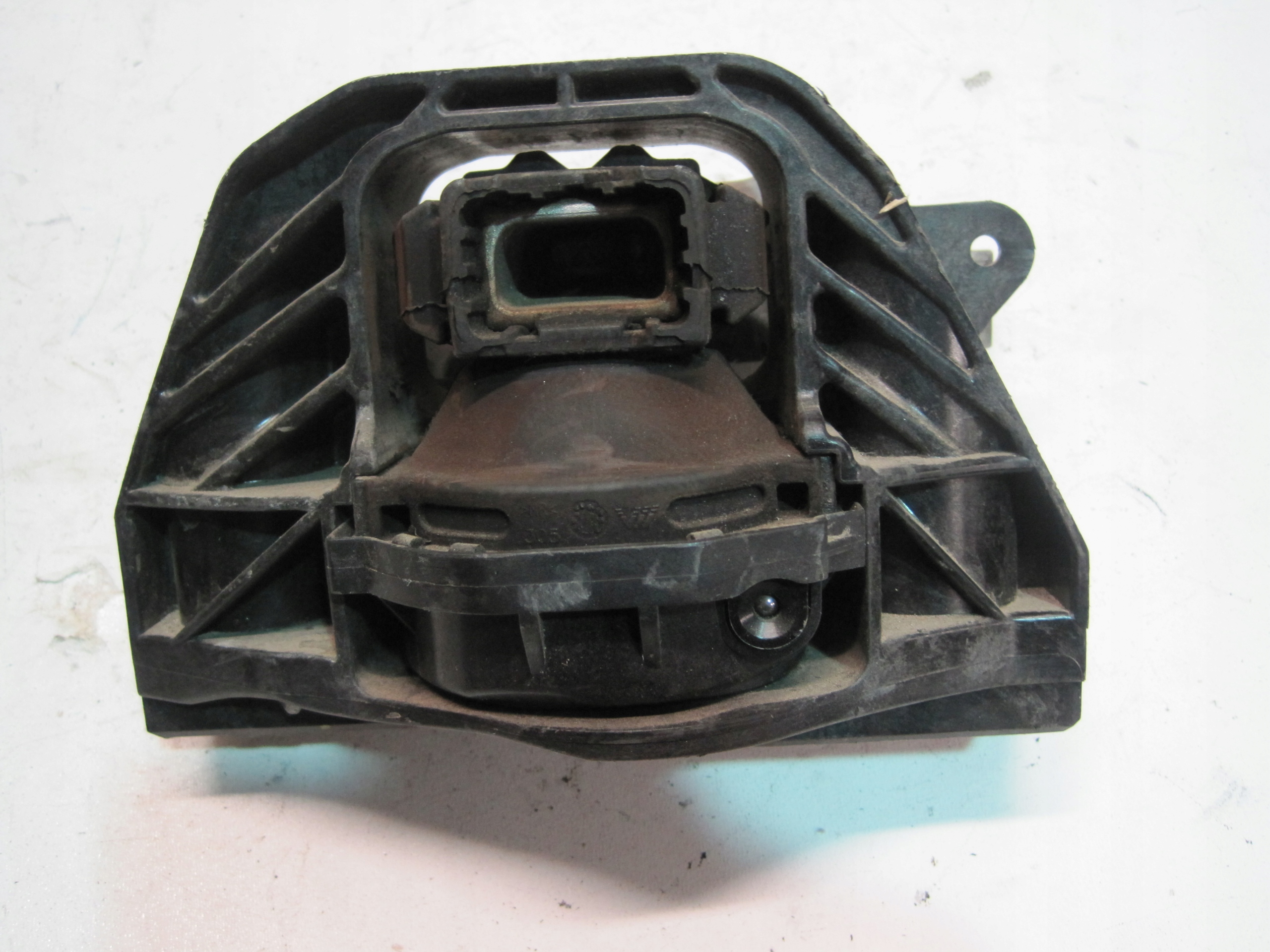 supporto PEUGEOT 2008 II 208 II 245075
