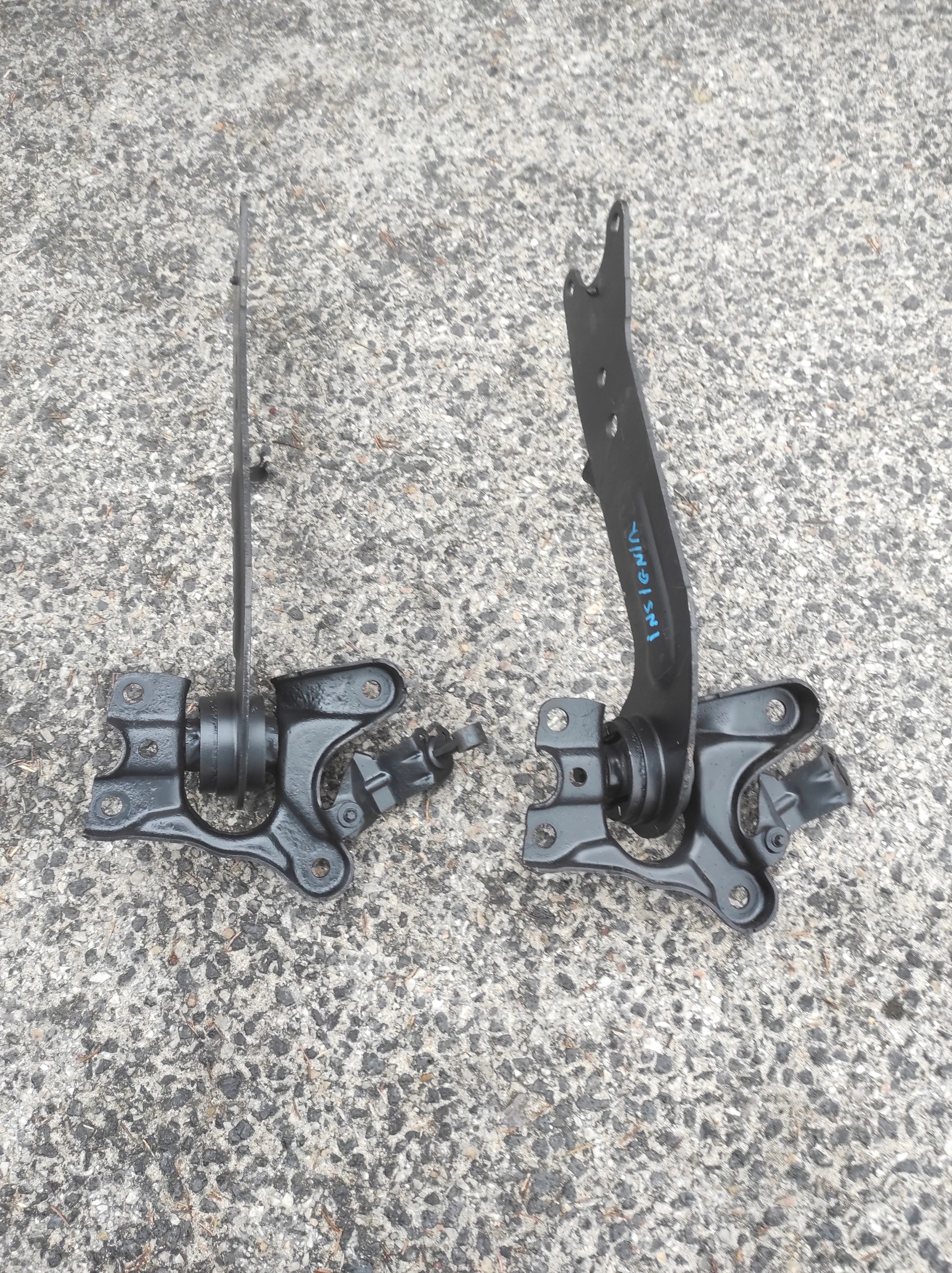 QUERLENKER WZDLUZNY HECK OPEL INSIGNIA LINKS RECHTS 2SZT