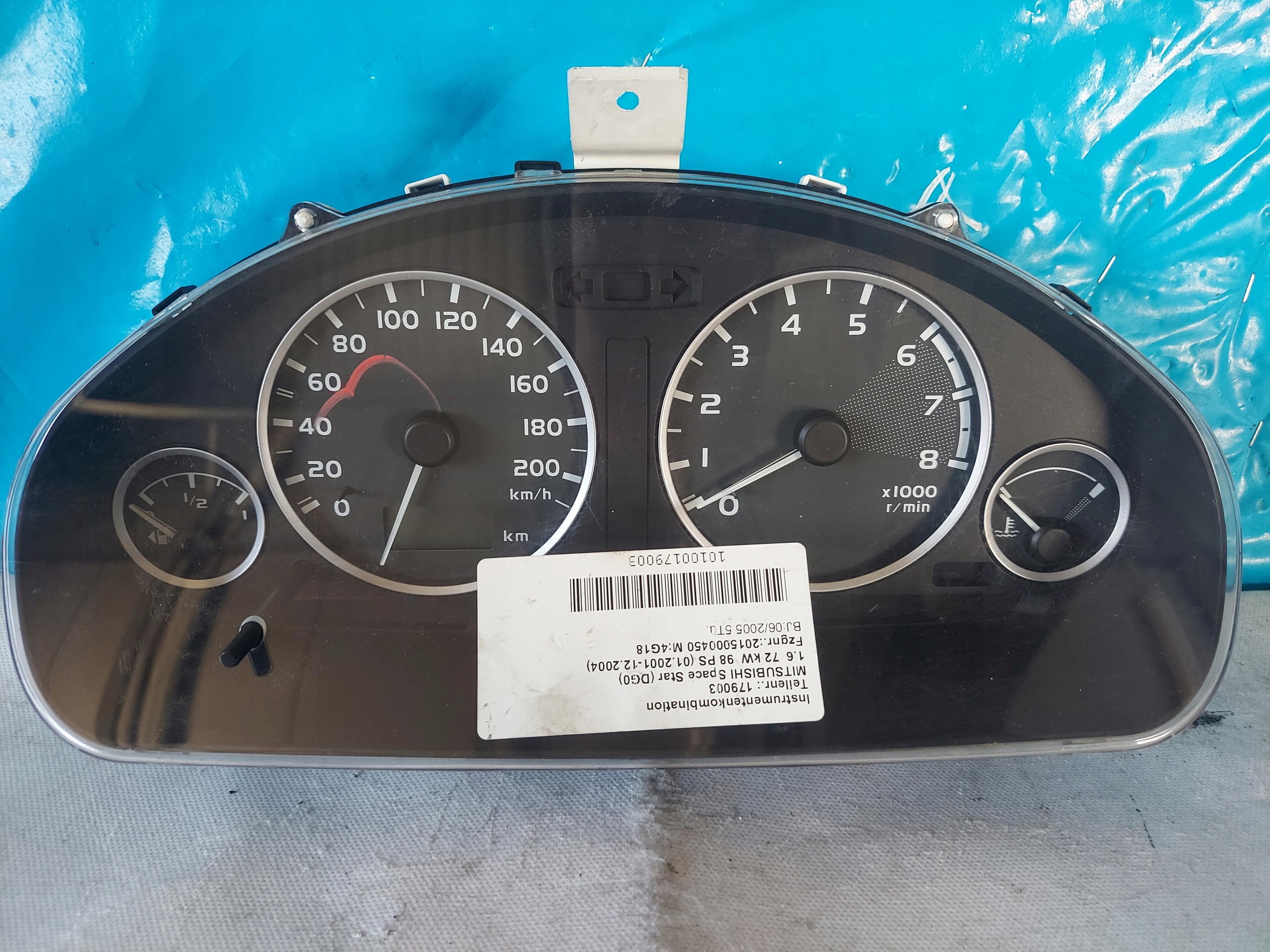 dials clock MITSUBISHI SPACE STAR 1.6 B MR916334