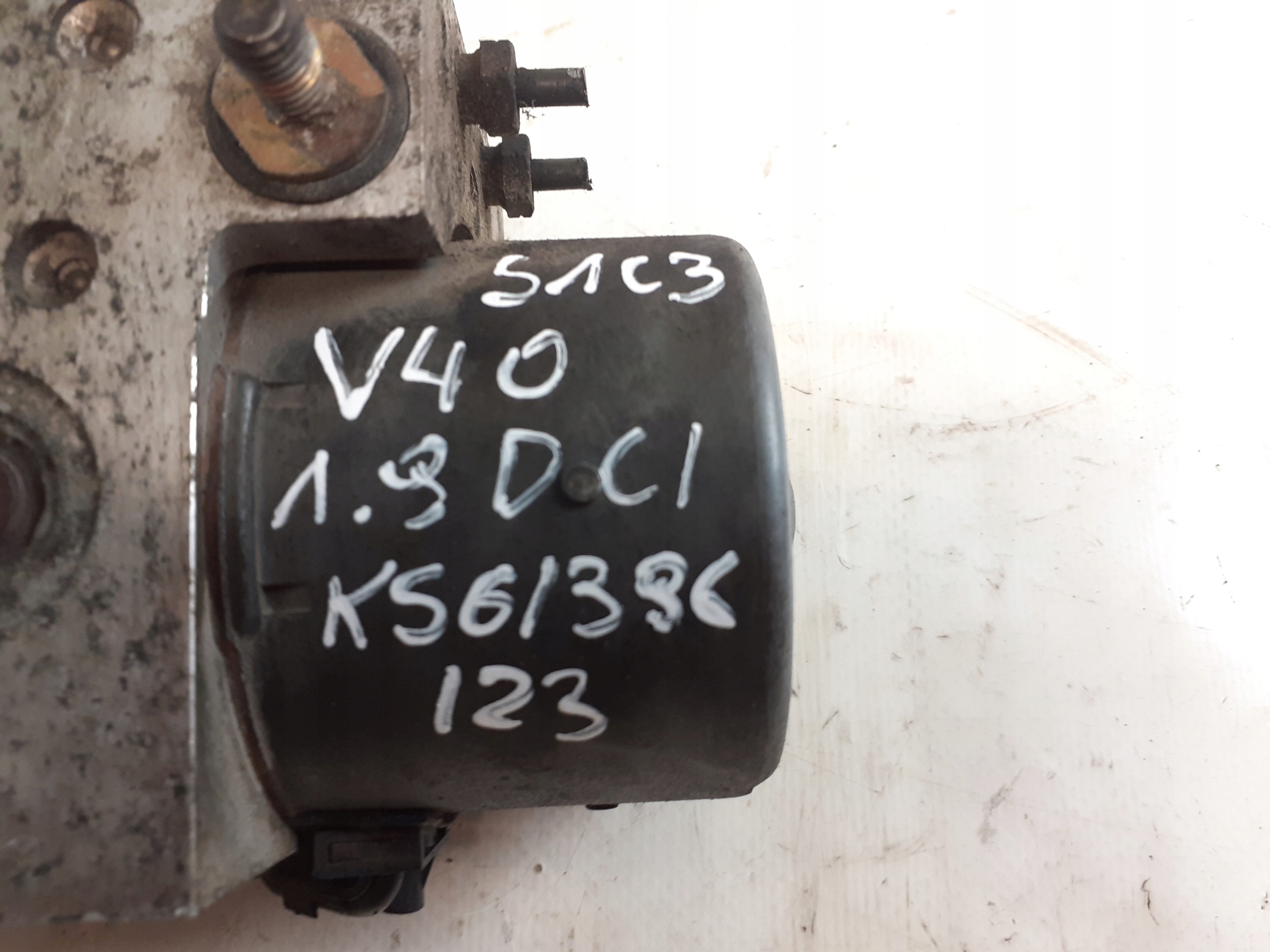 pumpa ABS VOLVO V40 1.9 DTI