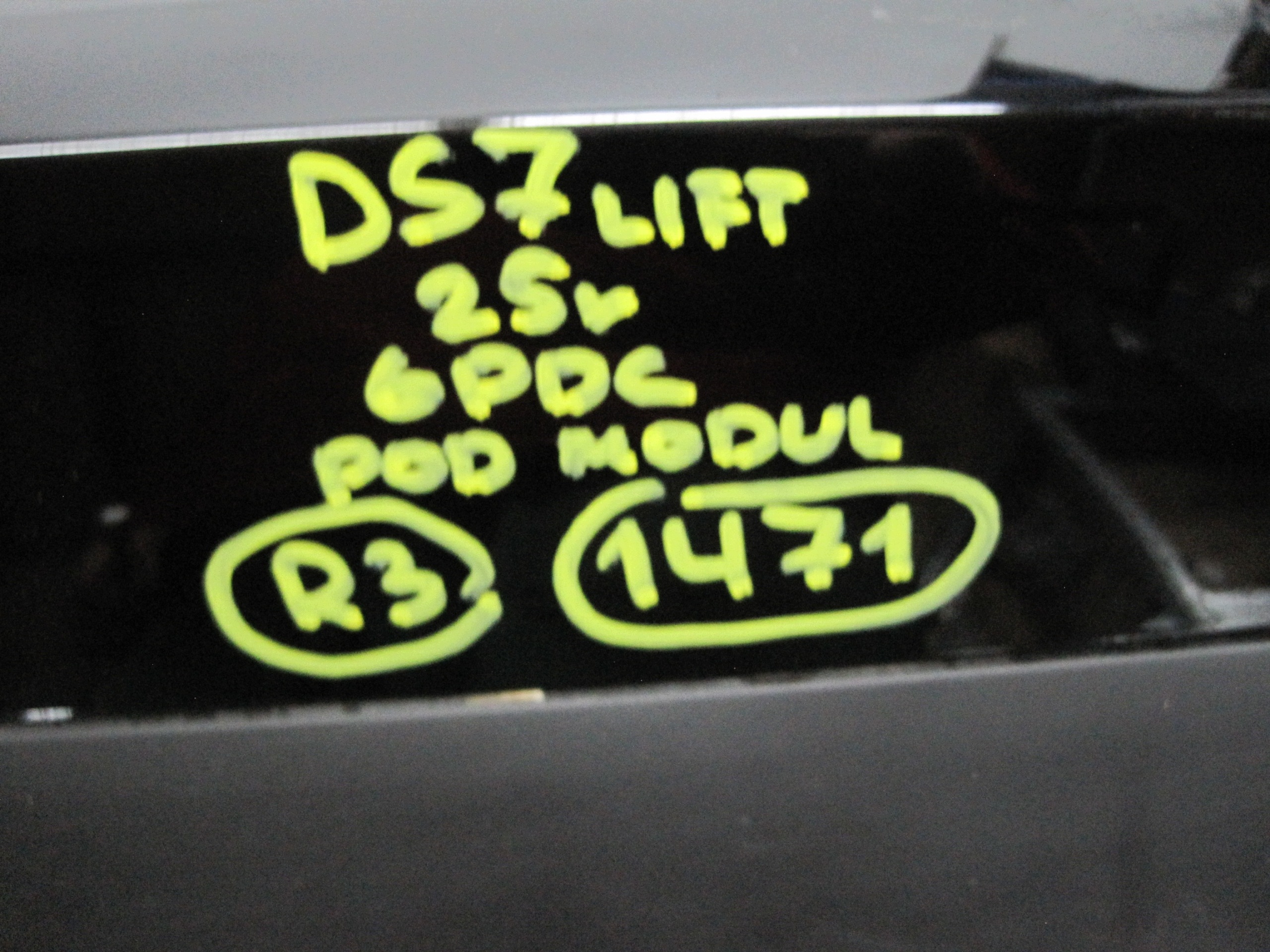 bumper rear part rear CITROEN DS7 25r 6 PDC LIFT below module