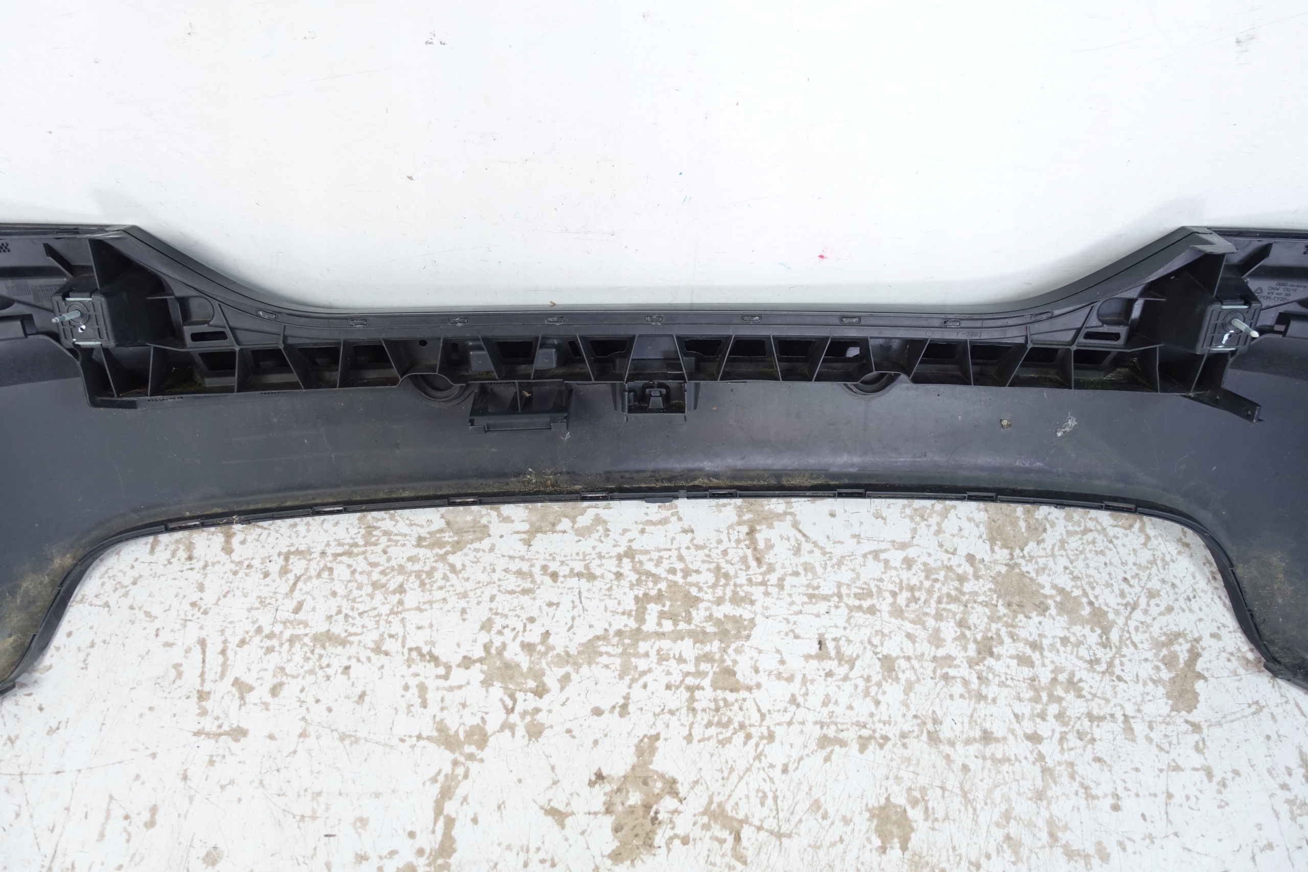 AUDI A6 C6 sedan 2004- bumper rear part 4F5807511A
