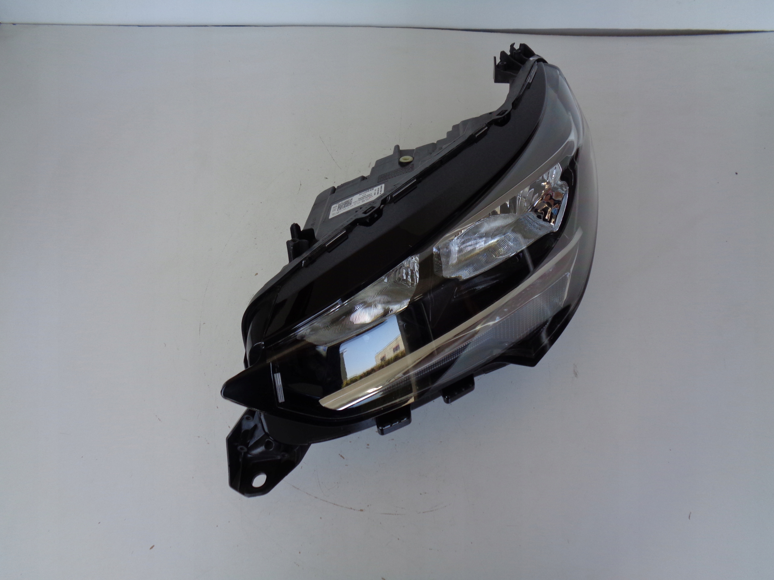 light left REFLEKTOR OPEL CORSA F 19