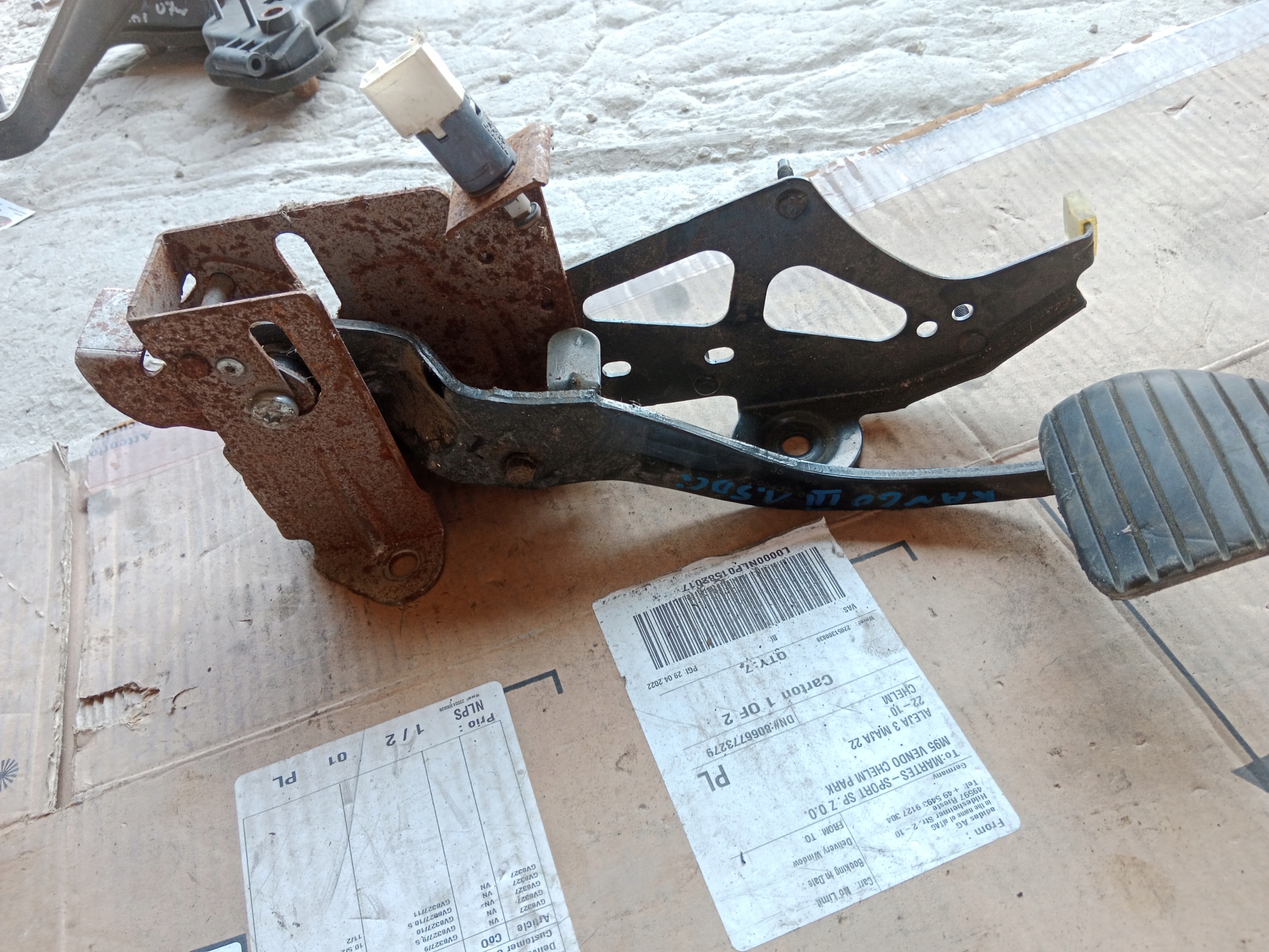 PEDAL Bremse RENAULT KANGOO II 8200820803