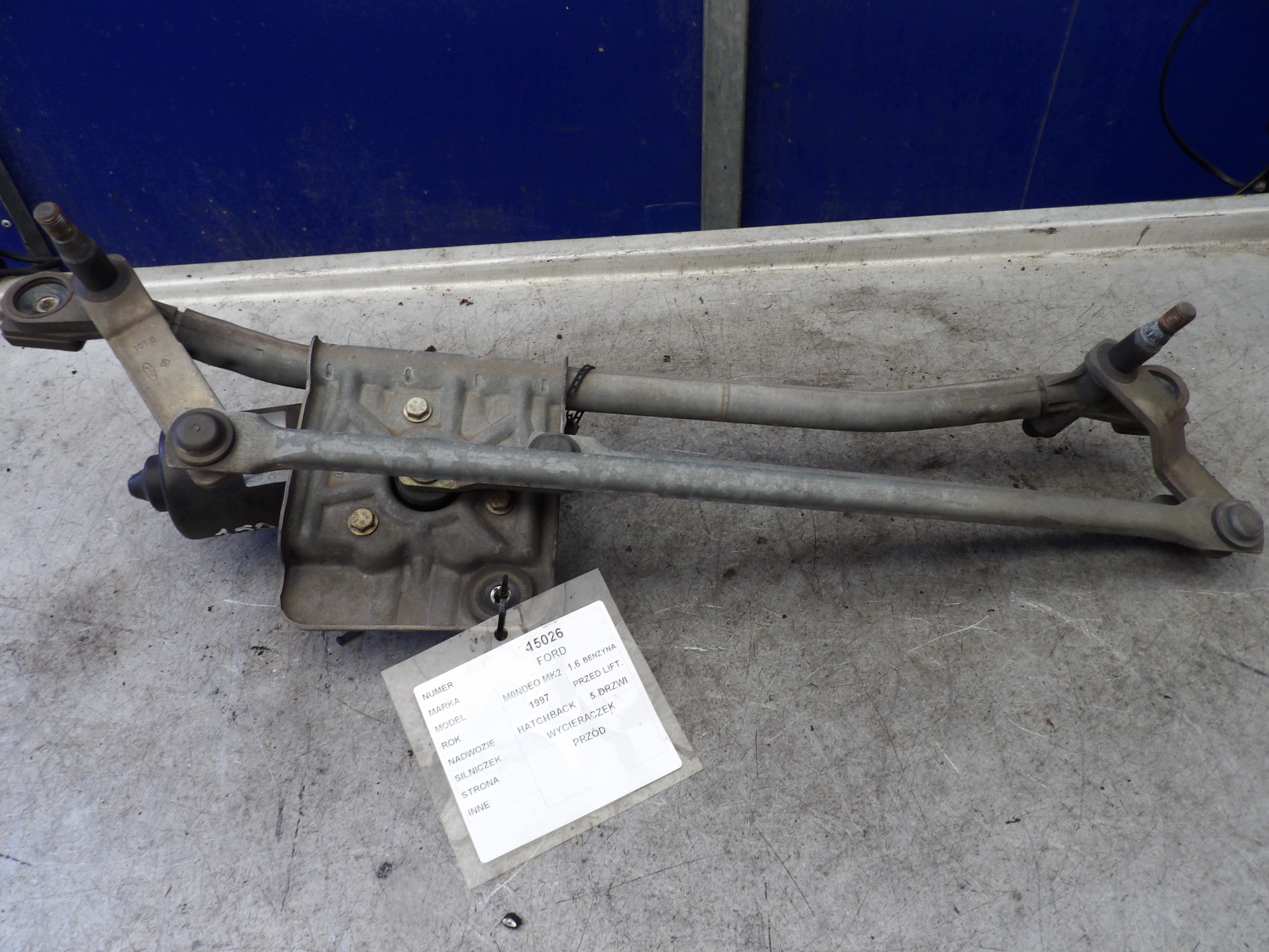 Ford Mondeo MK2 wiper mechanism front