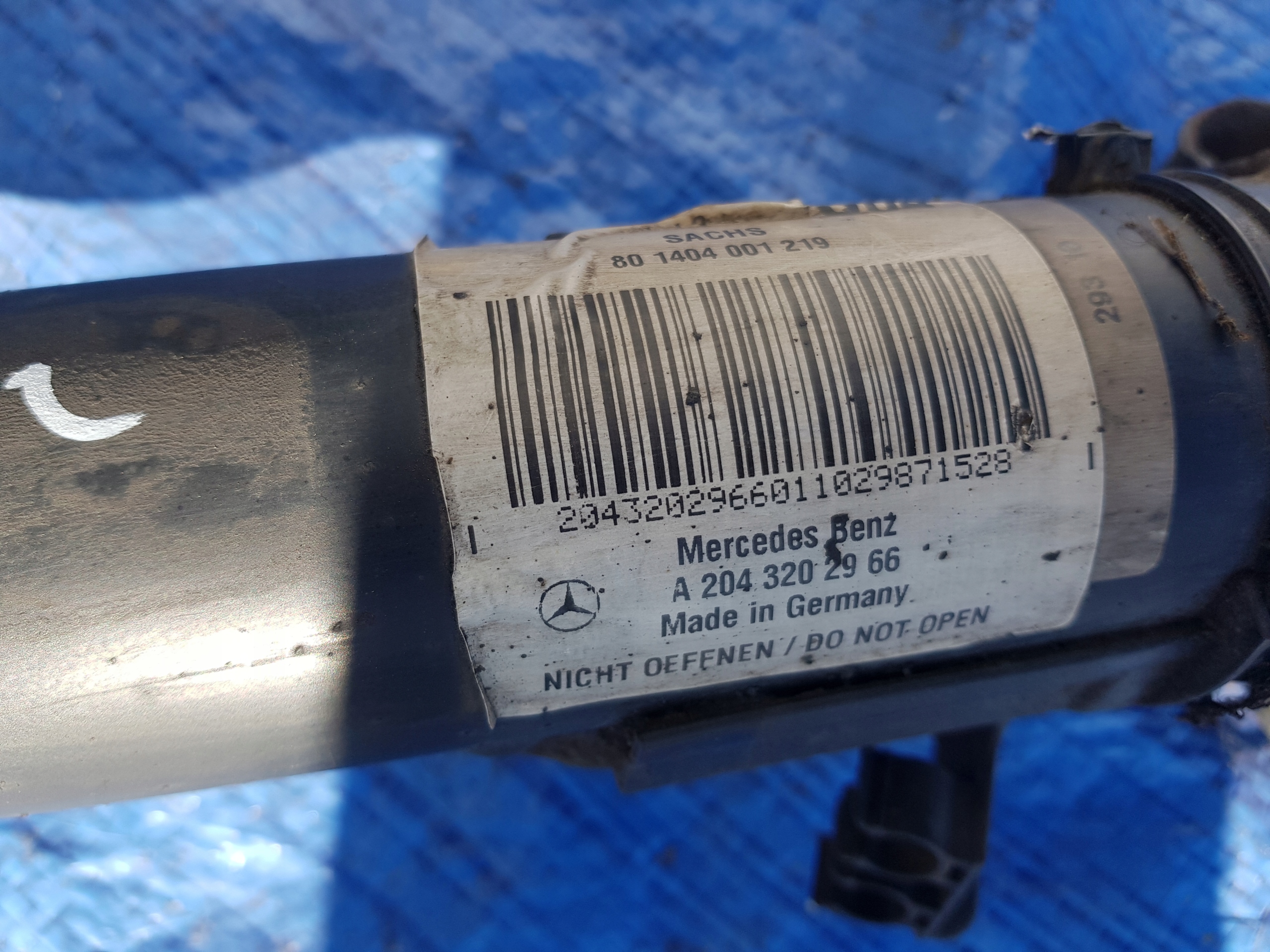 shock absorber front left right MERCEDES W204 2043202966