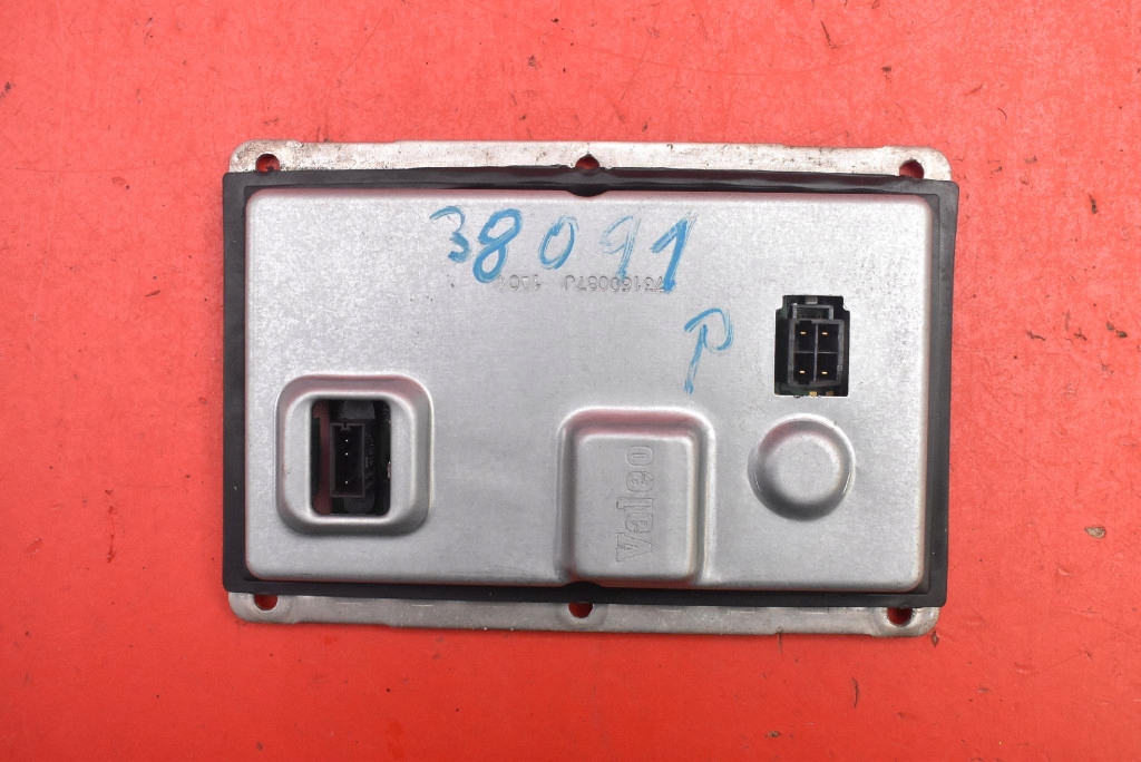 control unit XENON KSENON right 73010157F RENAULT LAGUNA 2 II 01-05
