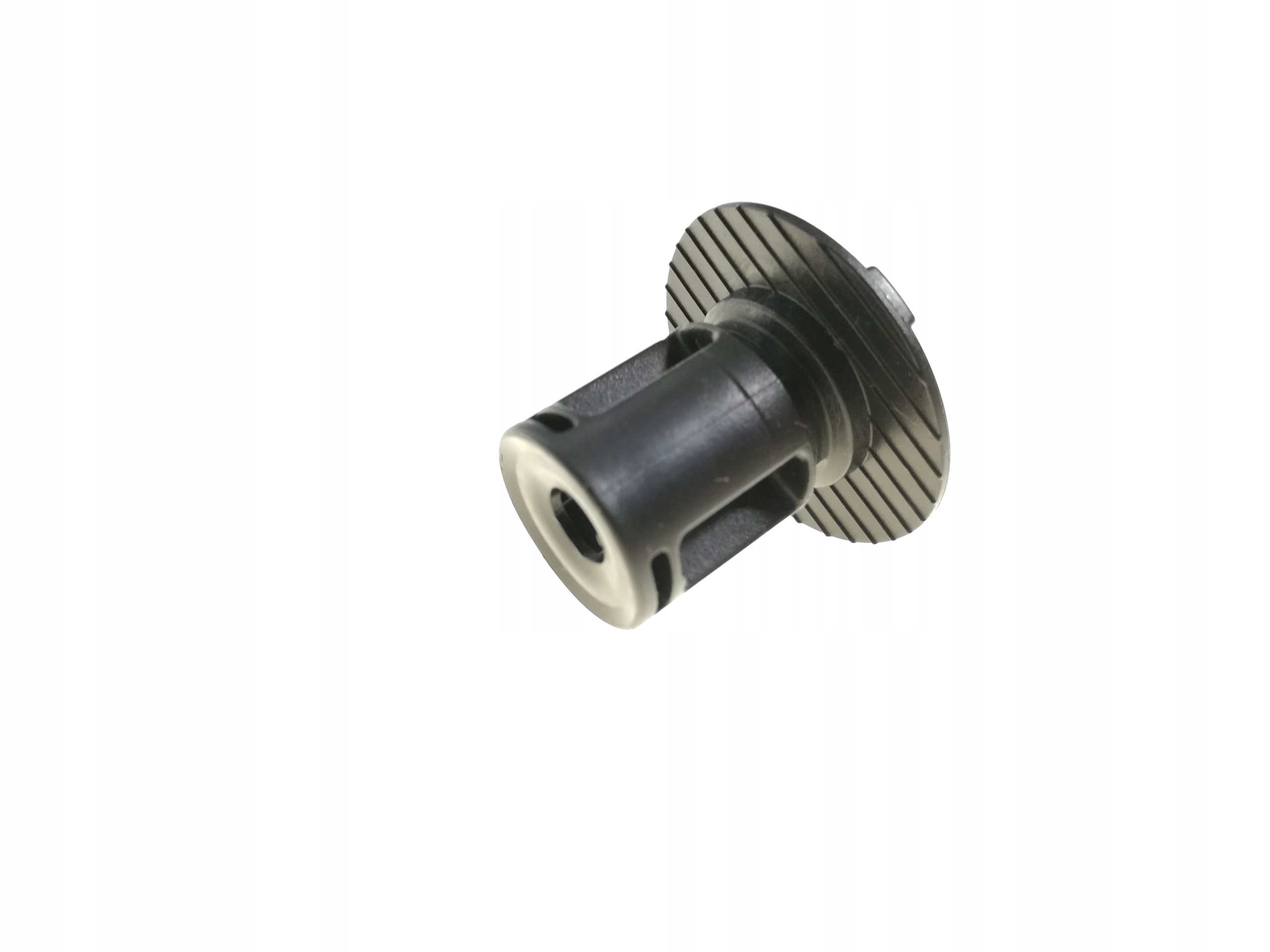 AVENSIS T27 KOŁEK UCHWYT OSŁONA PŁYTA PODŁOGA Producent części Toyota OE